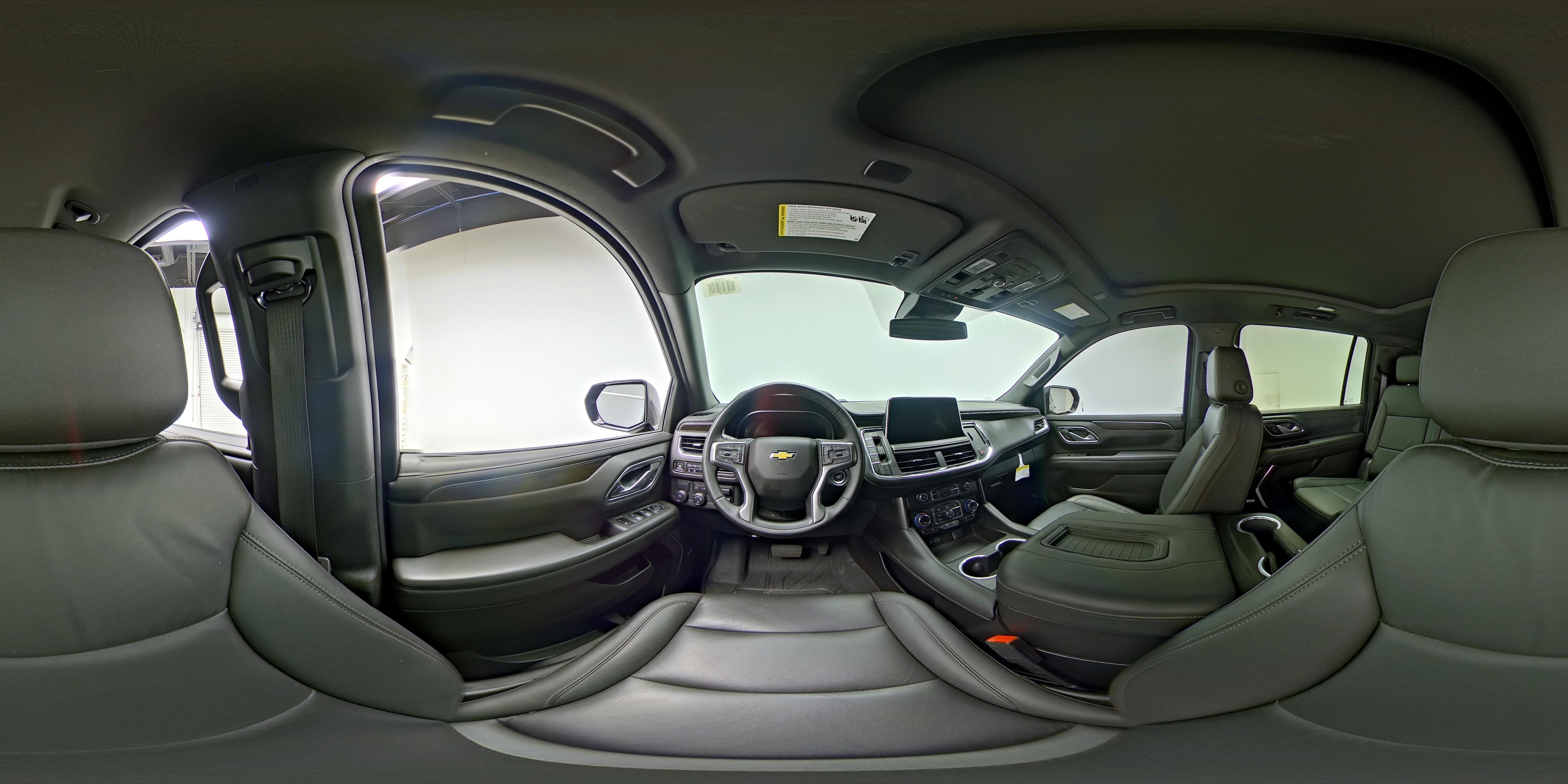 2024 Chevrolet Suburban LT - Photo 28