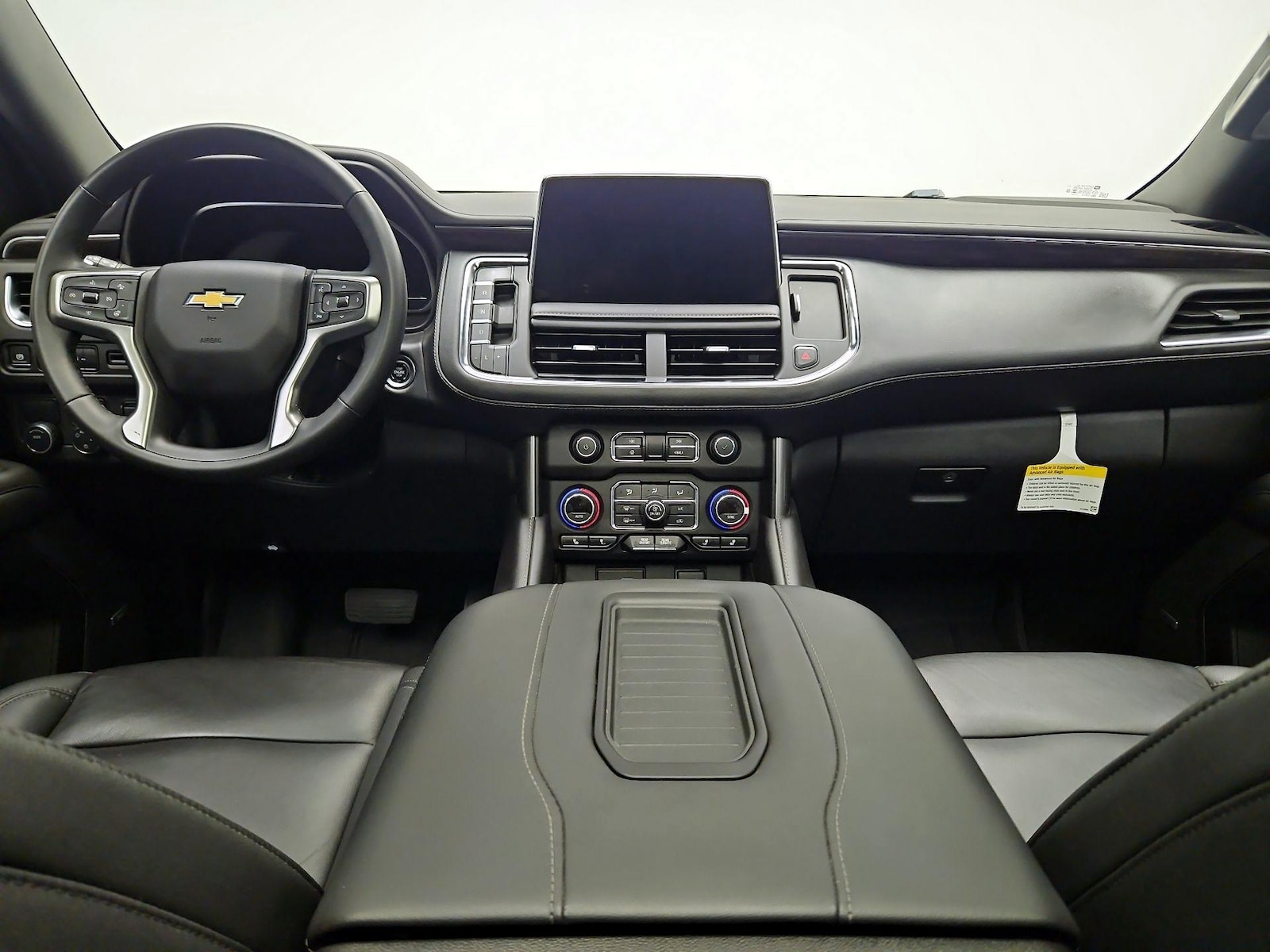 2024 Chevrolet Suburban LT - Photo 10