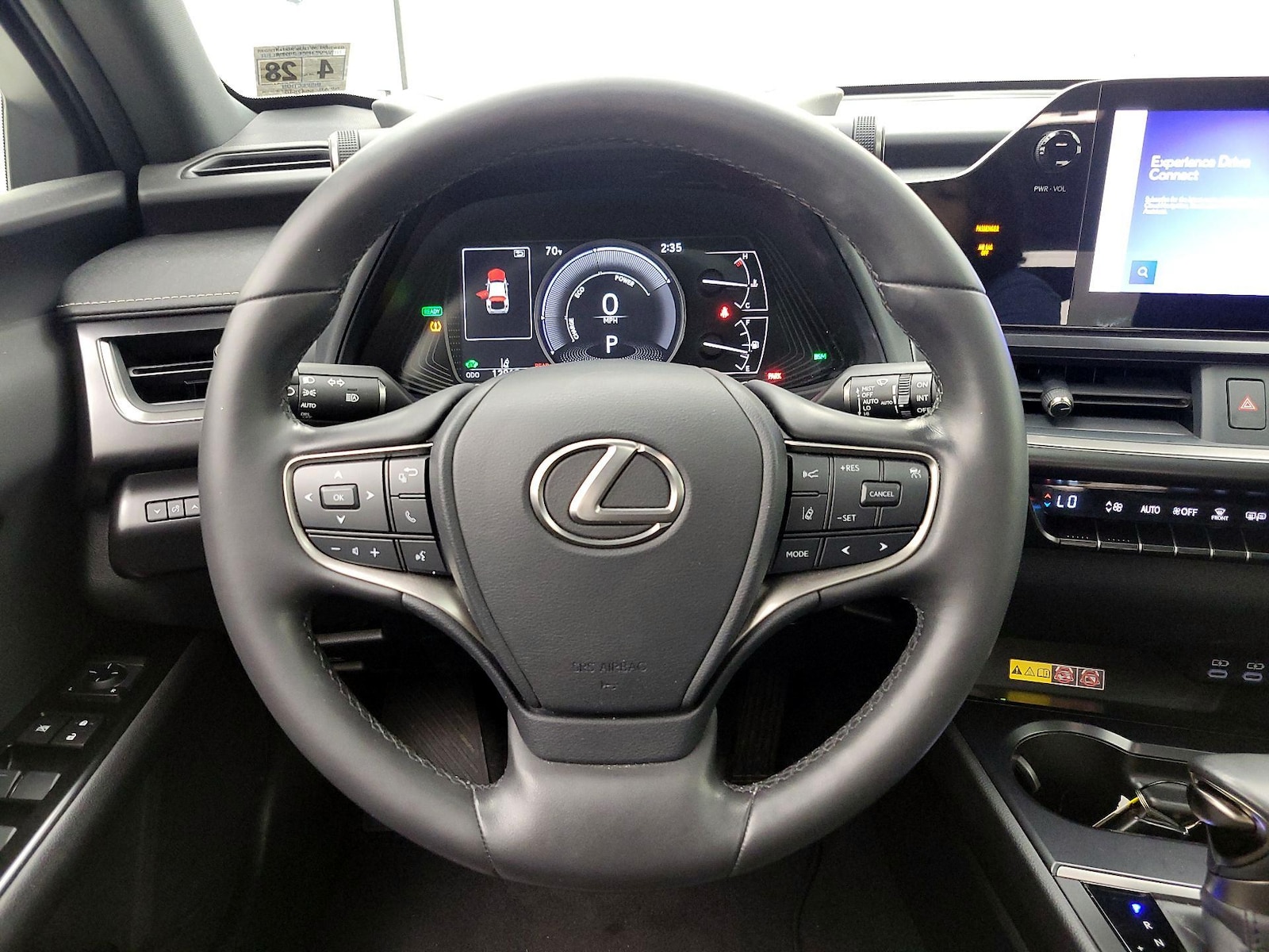 2023 Lexus UX Hybrid 250h Premium - Photo 11