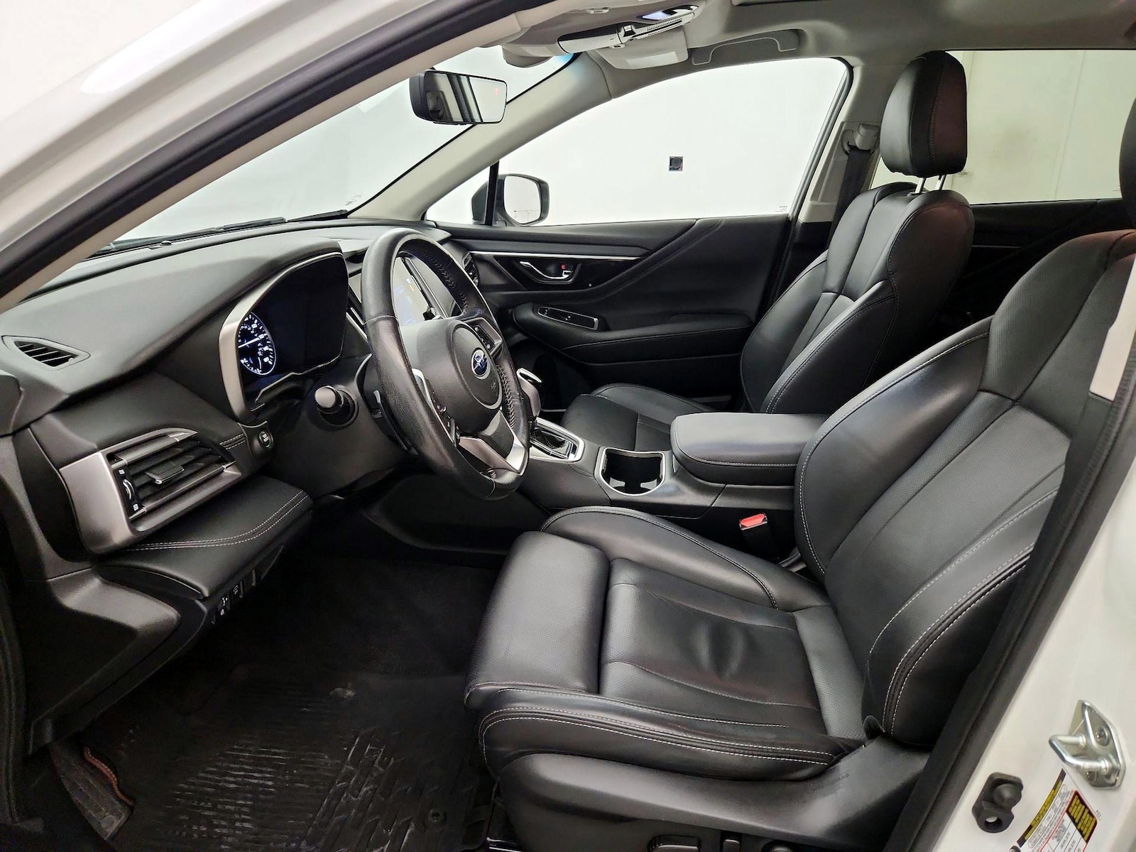 2021 Subaru Outback Limited - Photo 10