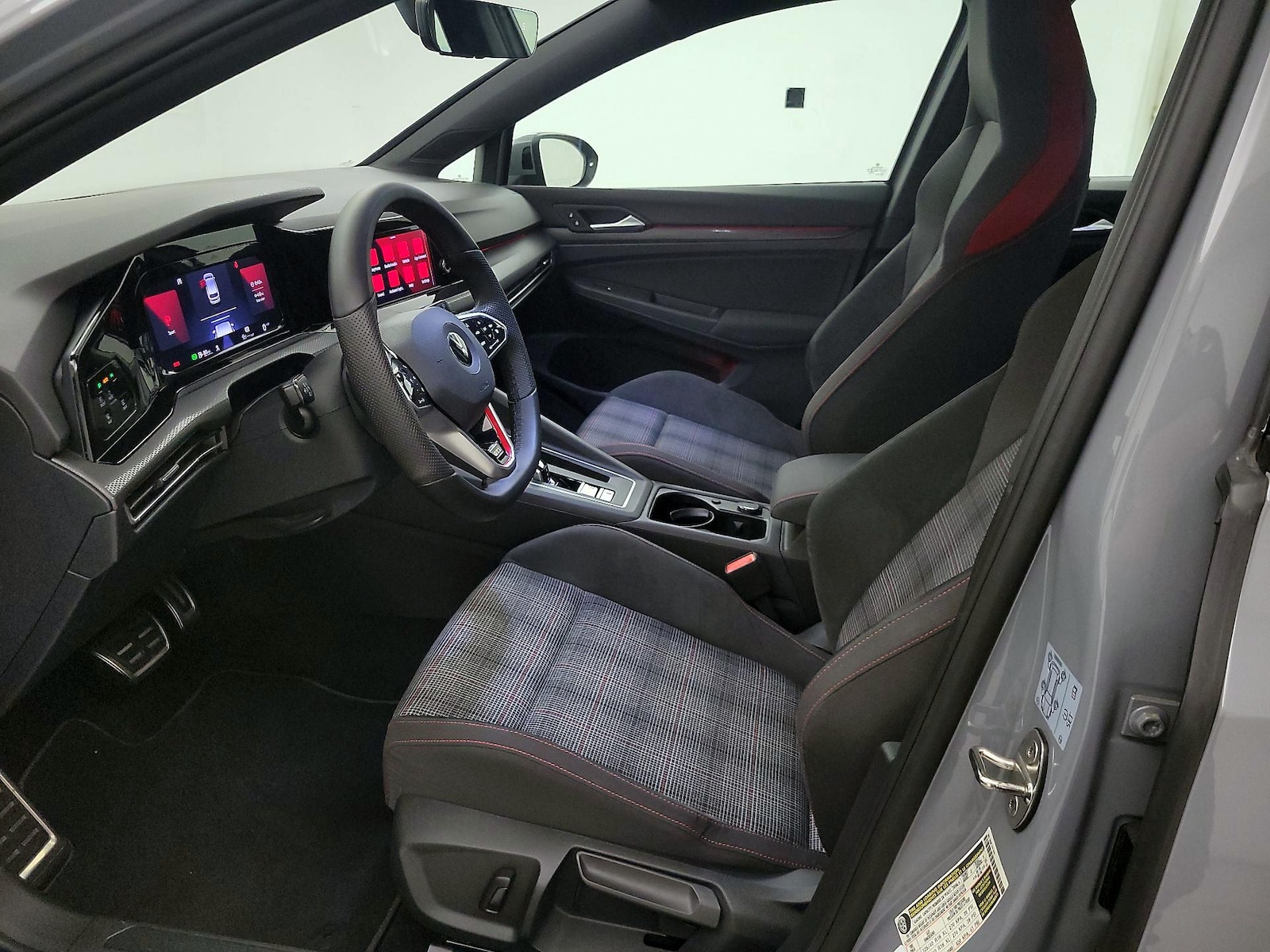 2022 Volkswagen Golf GTI S - Photo 12