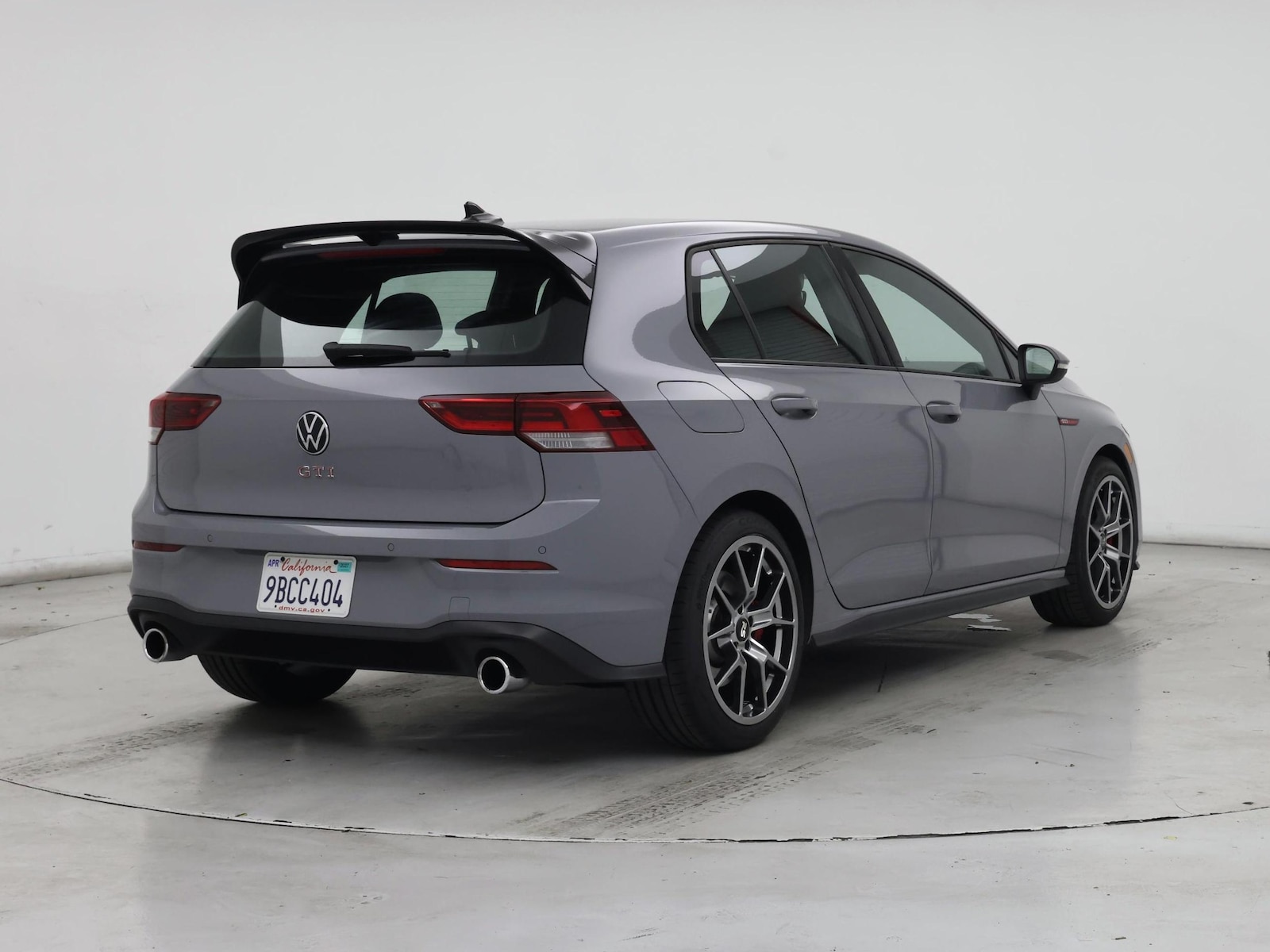 2022 Volkswagen Golf GTI S - Photo 9
