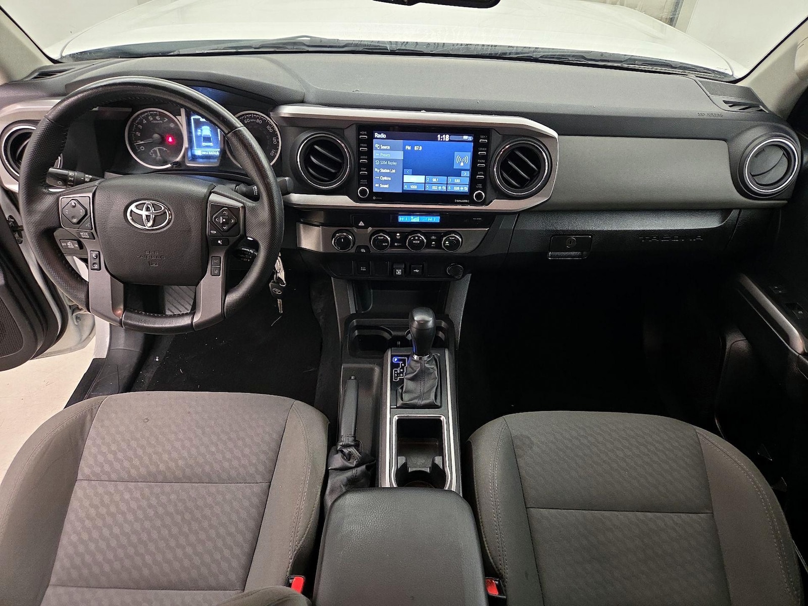 Apple CarPlay® & Android Auto™