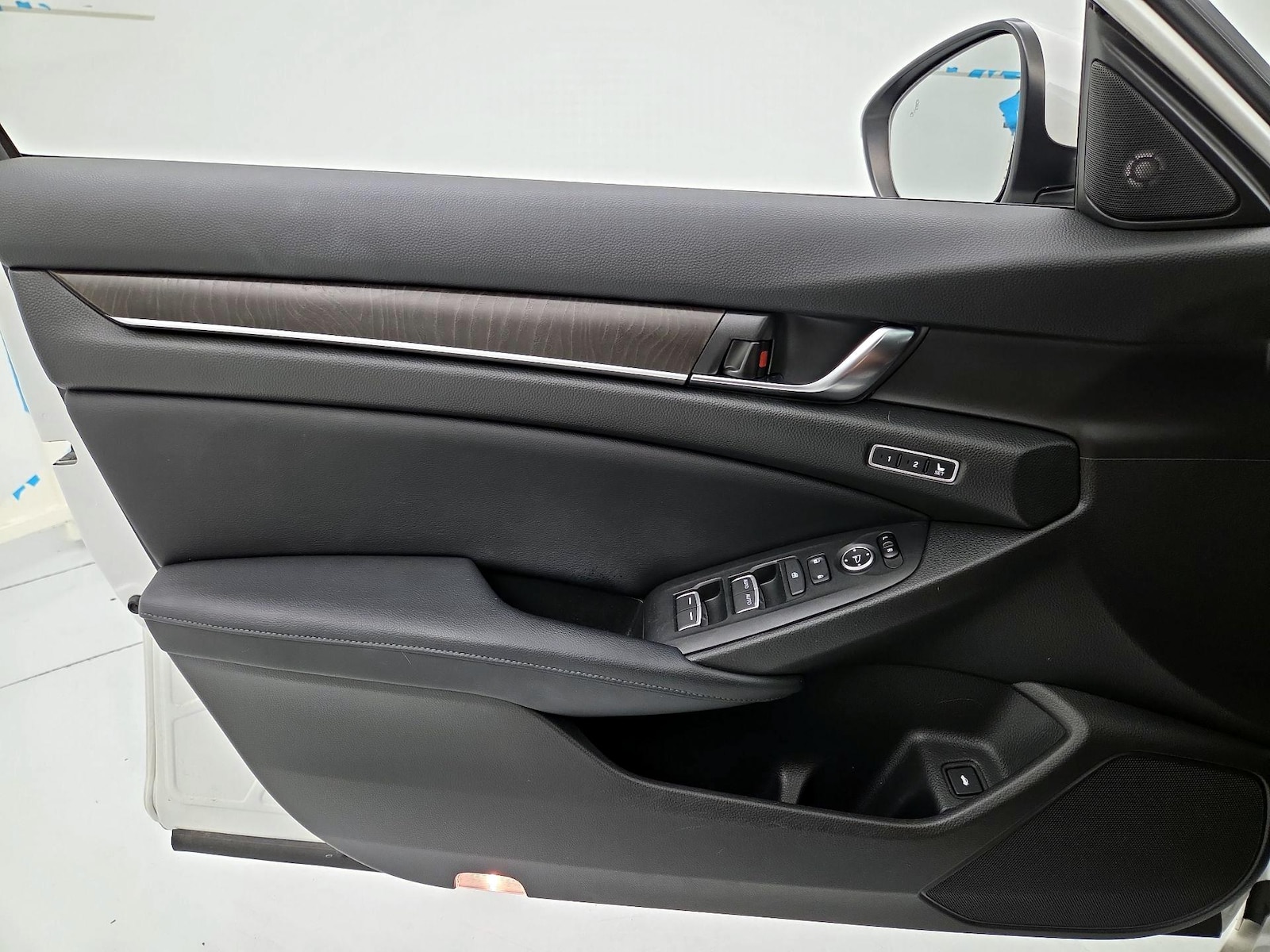 2018 Honda Accord Touring - Photo 11