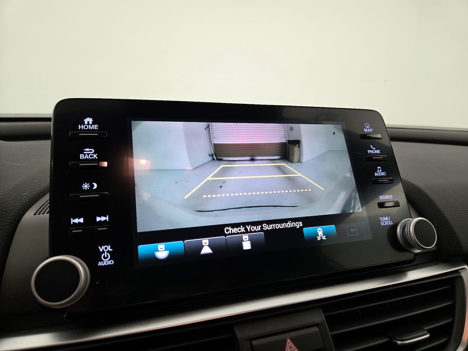 2018 Honda Accord Touring - Photo 13