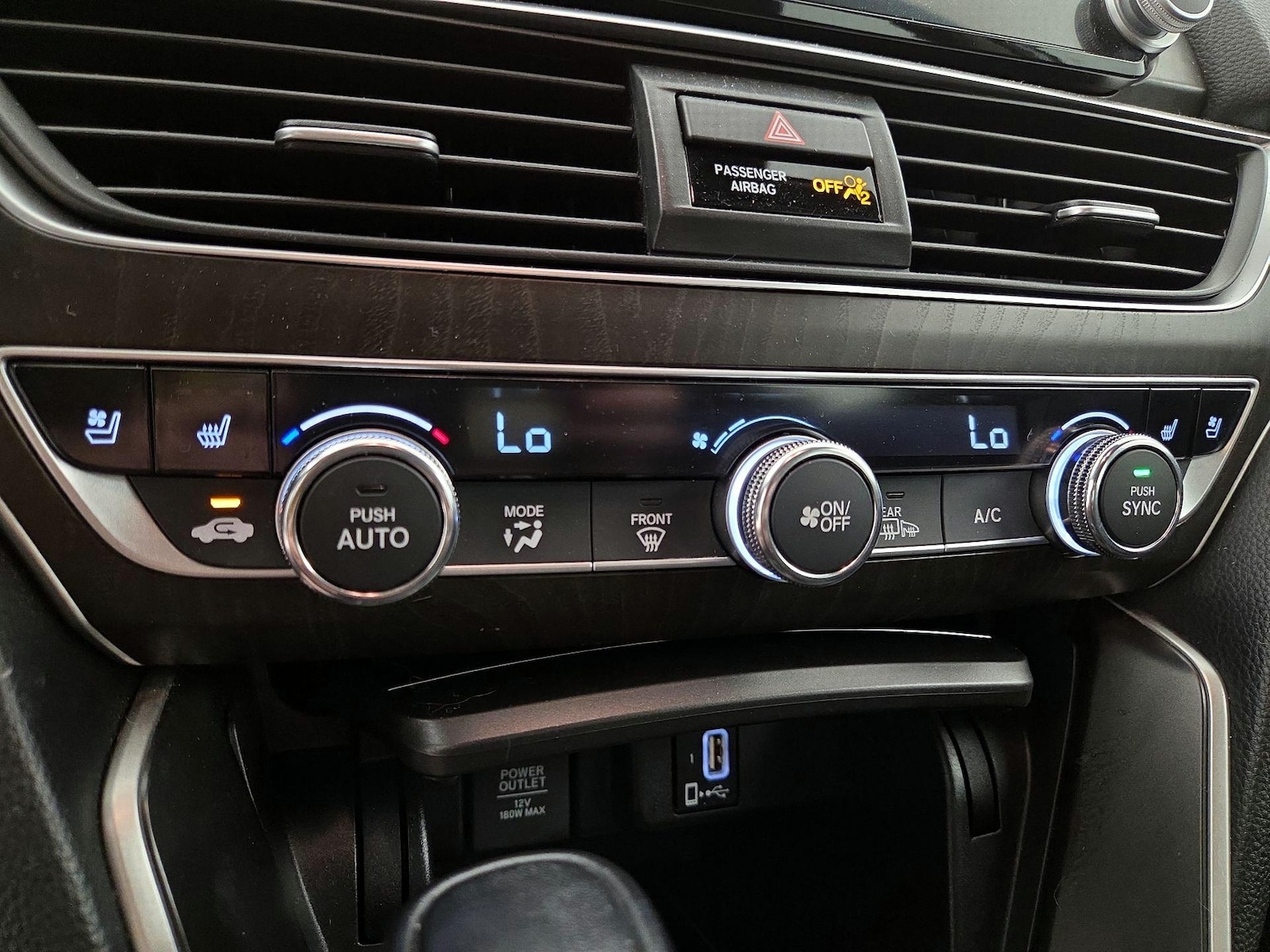 2018 Honda Accord Touring - Photo 15