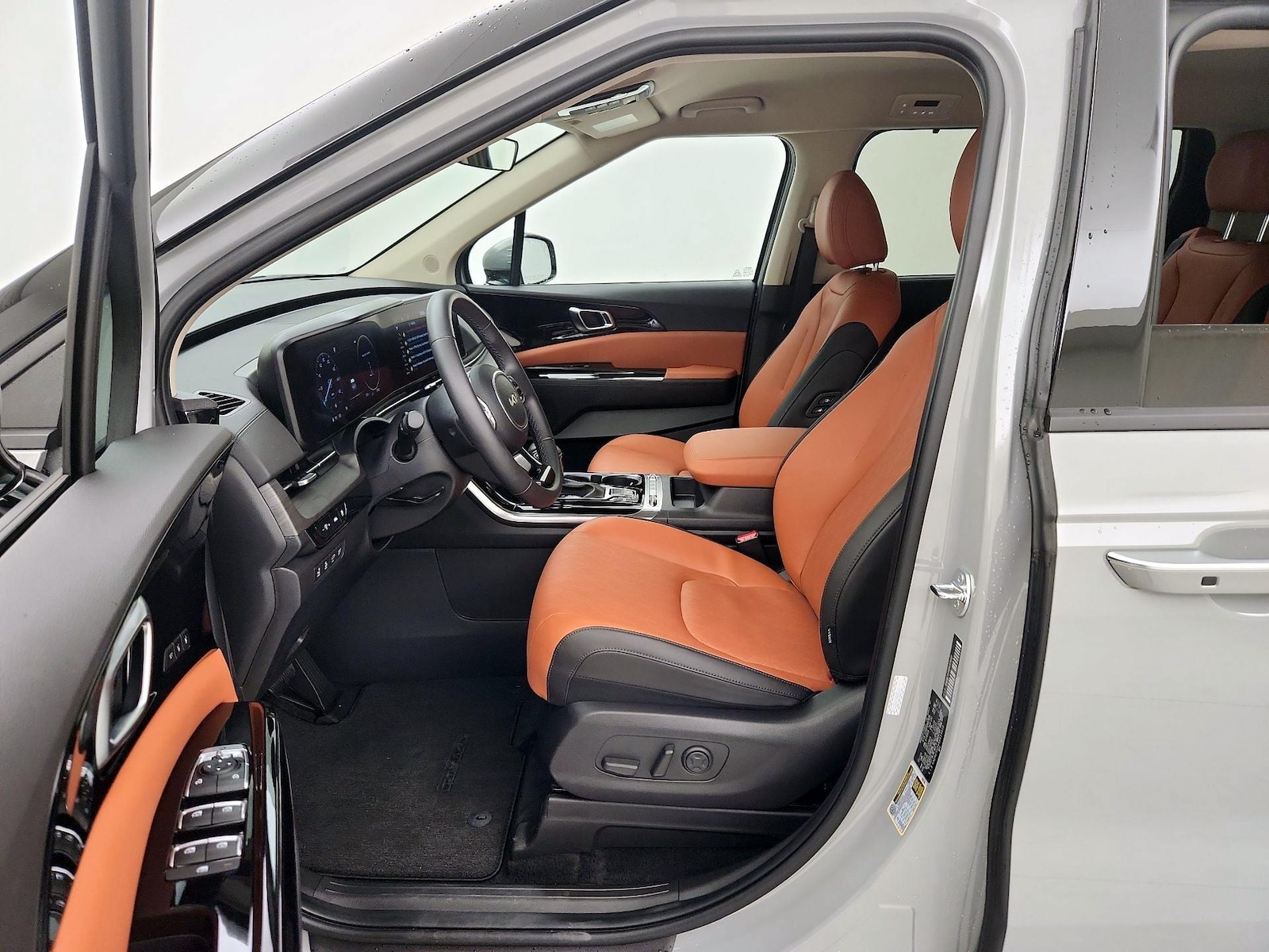 2024 Kia Carnival SX - Photo 12