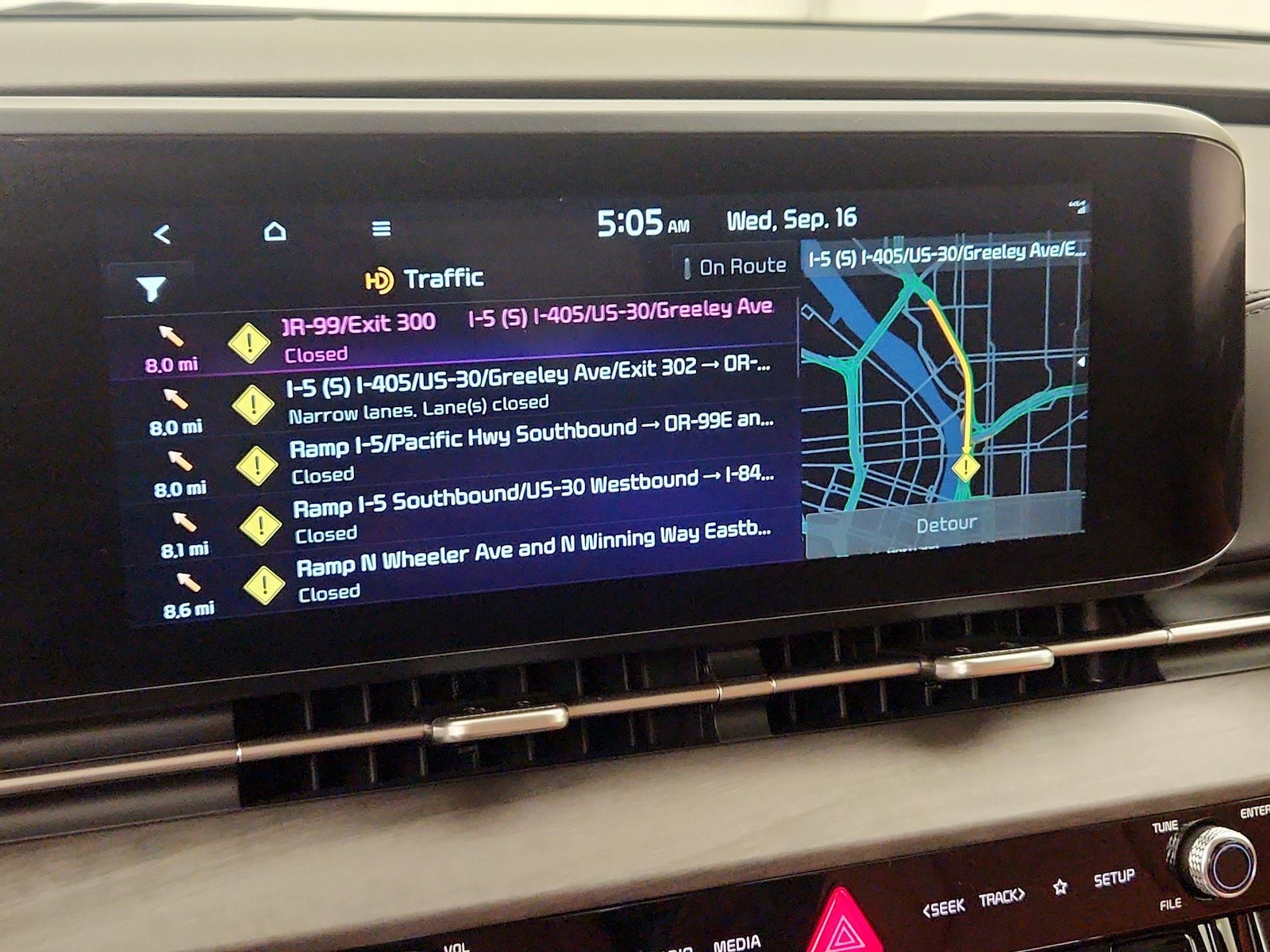 2024 Kia Carnival SX - Photo 15