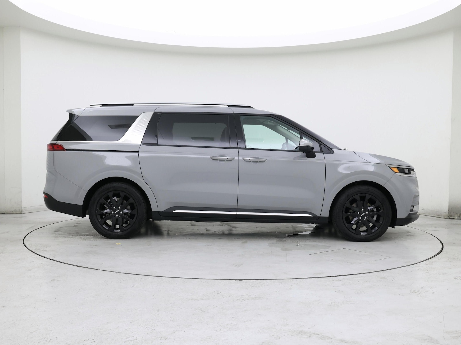 2024 Kia Carnival SX - Photo 8