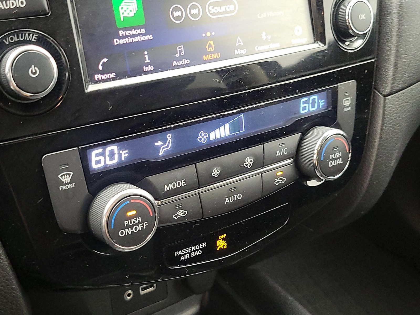 2019 Nissan Rogue SV - Photo 18