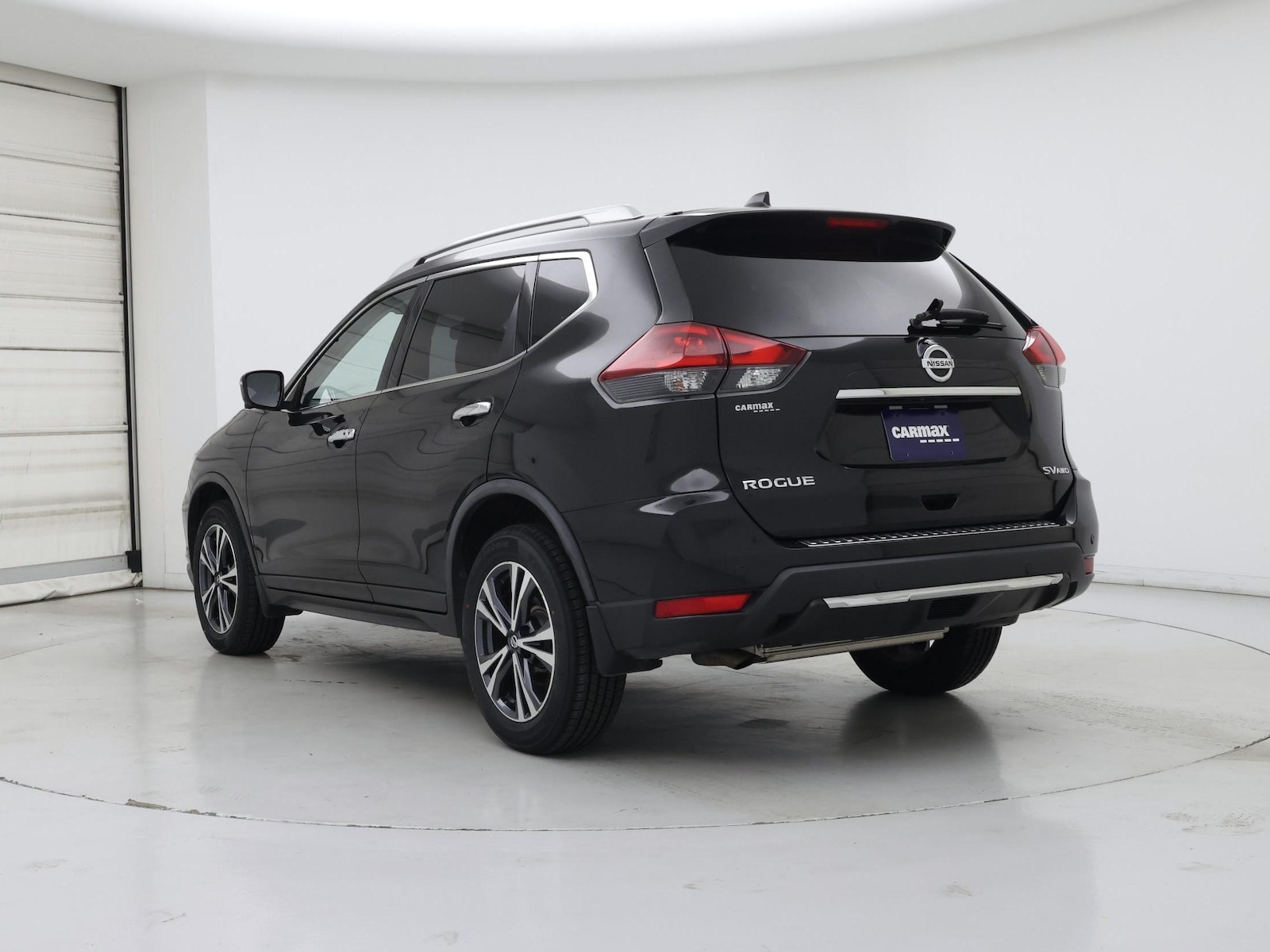 2019 Nissan Rogue SV - Photo 3