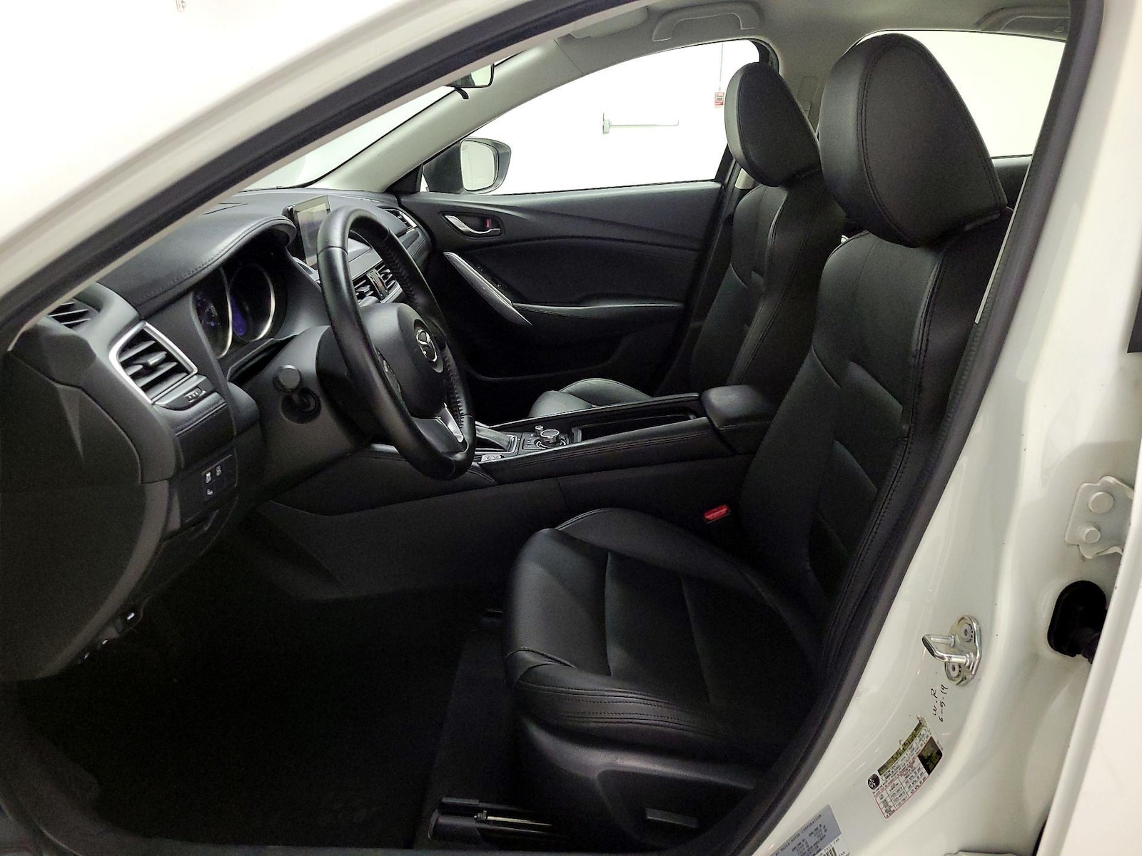 Power Seat(s) & Side Airbags