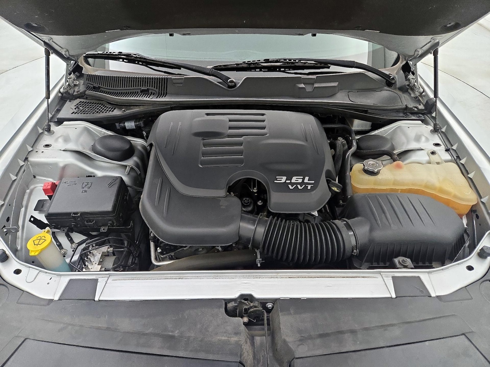2019 Dodge Challenger SXT - Photo 20