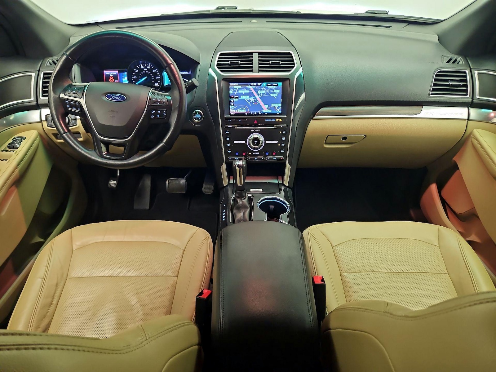 2016 Ford Explorer Limited - Photo 10
