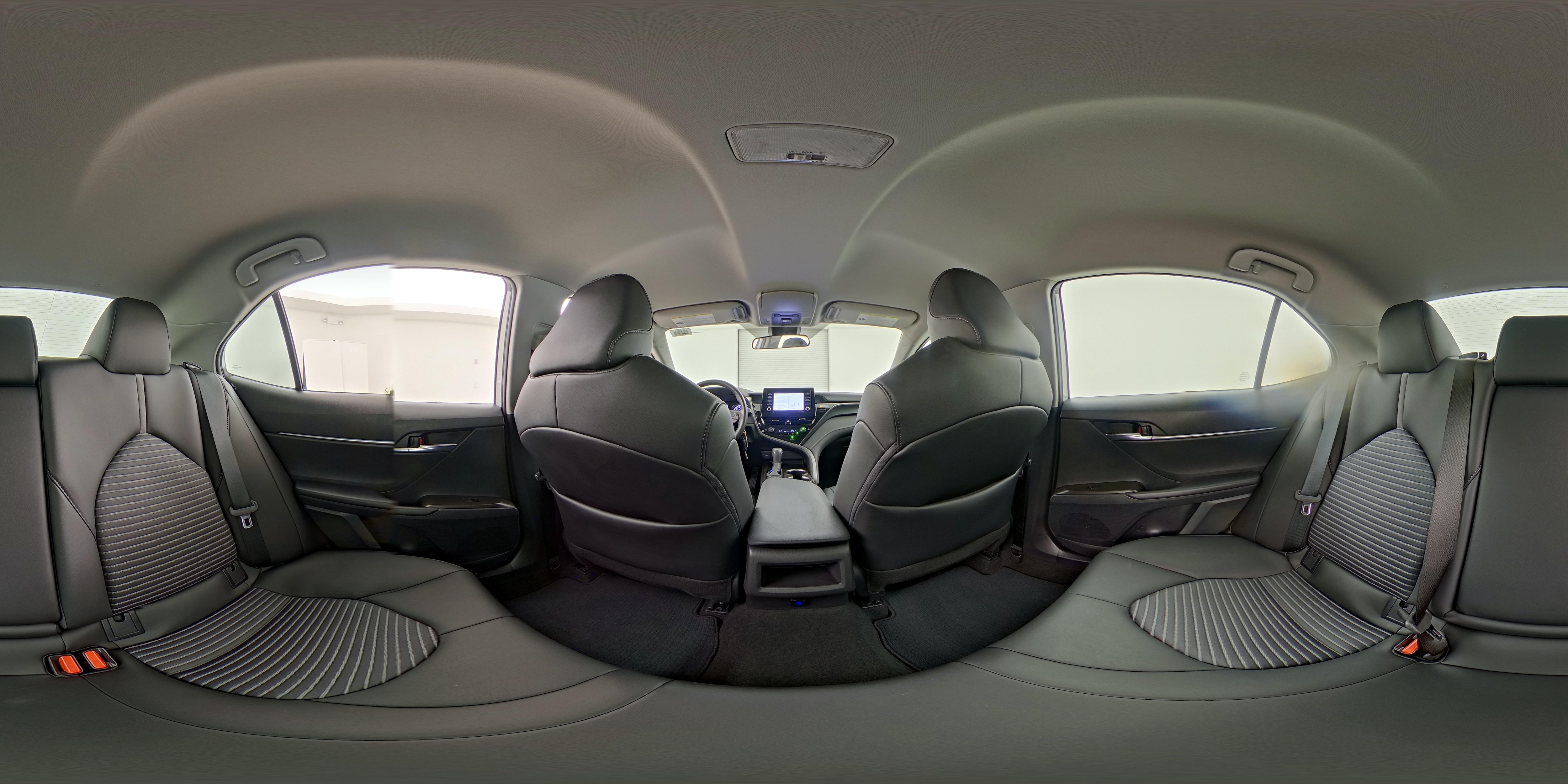 2024 Toyota Camry SE - Photo 25