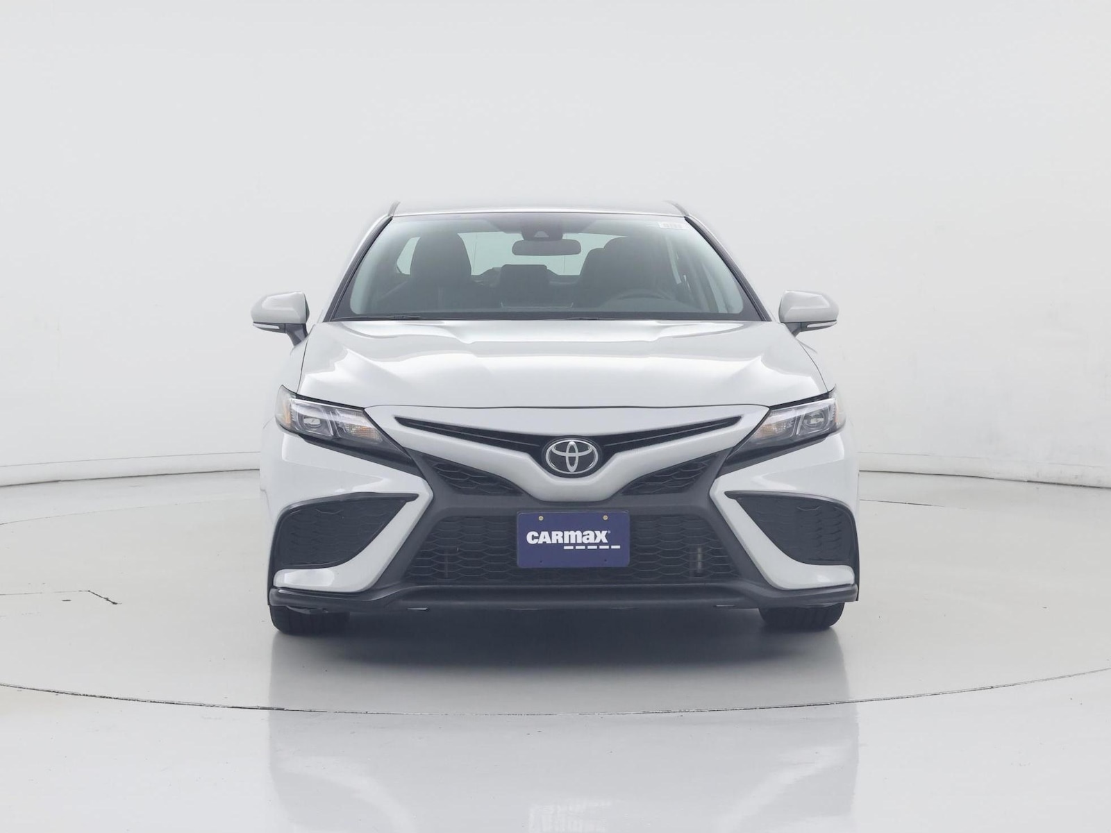 2024 Toyota Camry SE - Photo 6