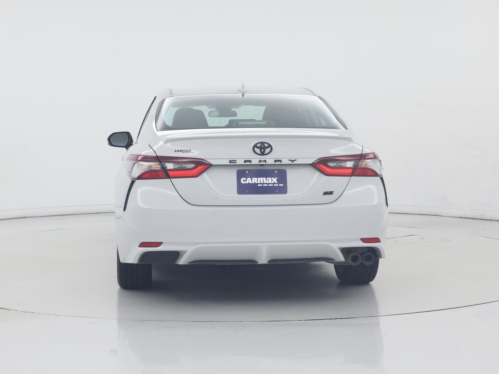 2024 Toyota Camry SE - Photo 7