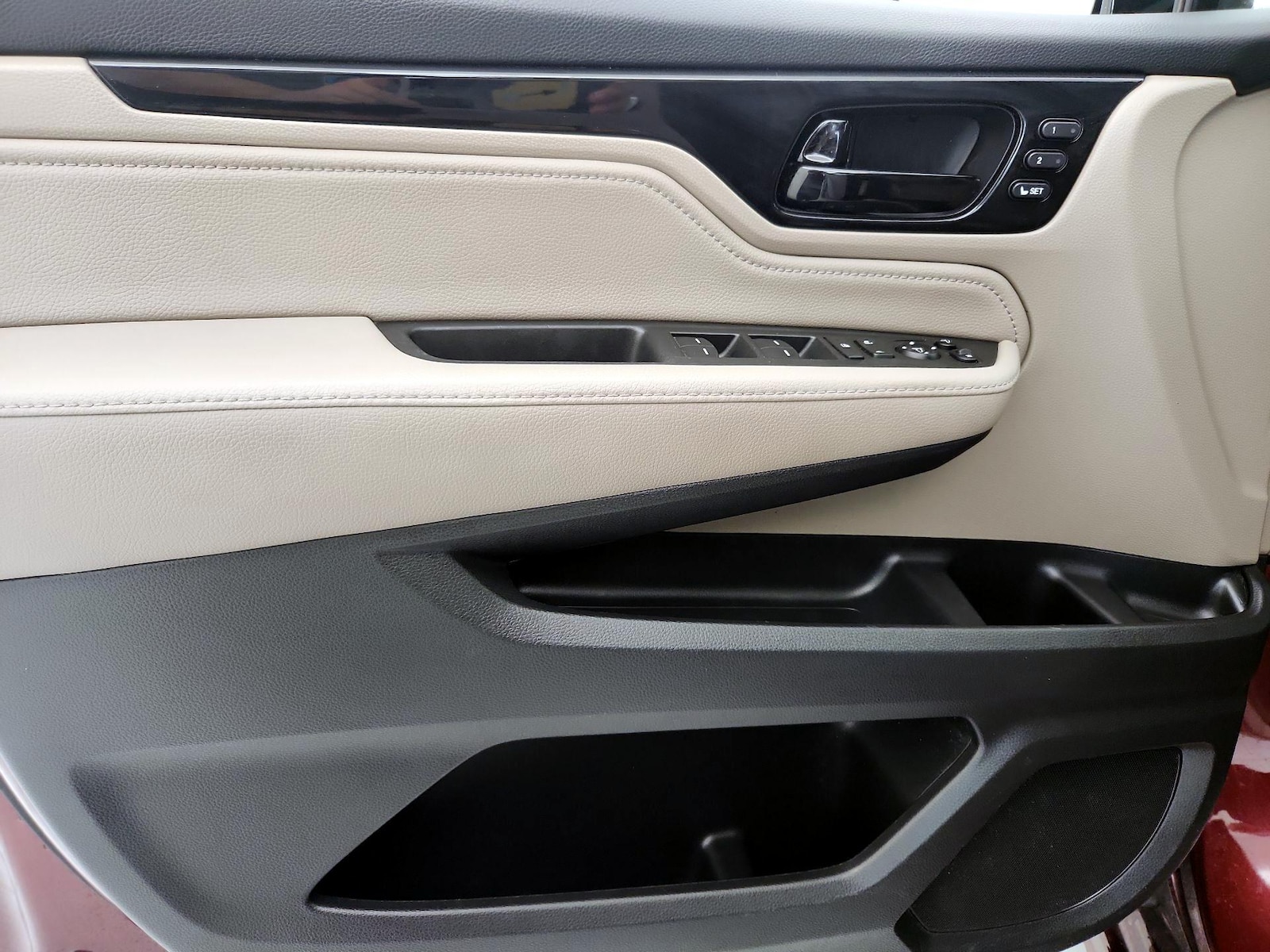 2018 Honda Odyssey Elite - Photo 13