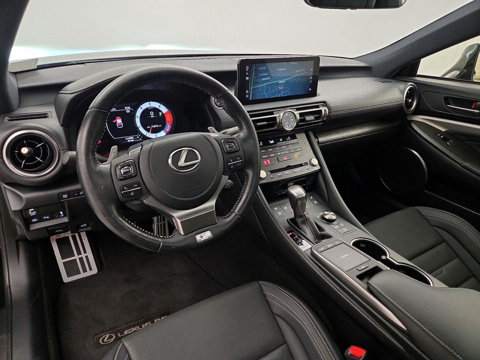 2024 Lexus RC 350 F SPORT - Photo 10