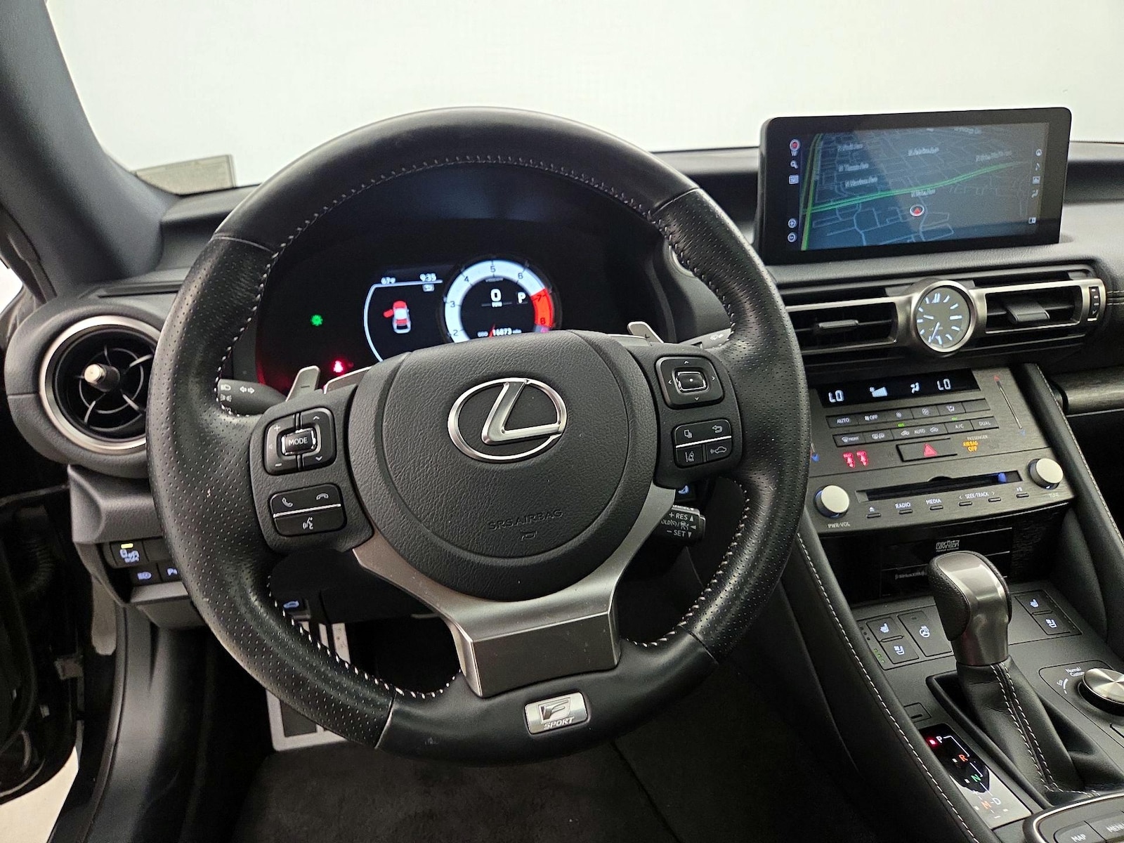 2024 Lexus RC 350 F SPORT - Photo 11