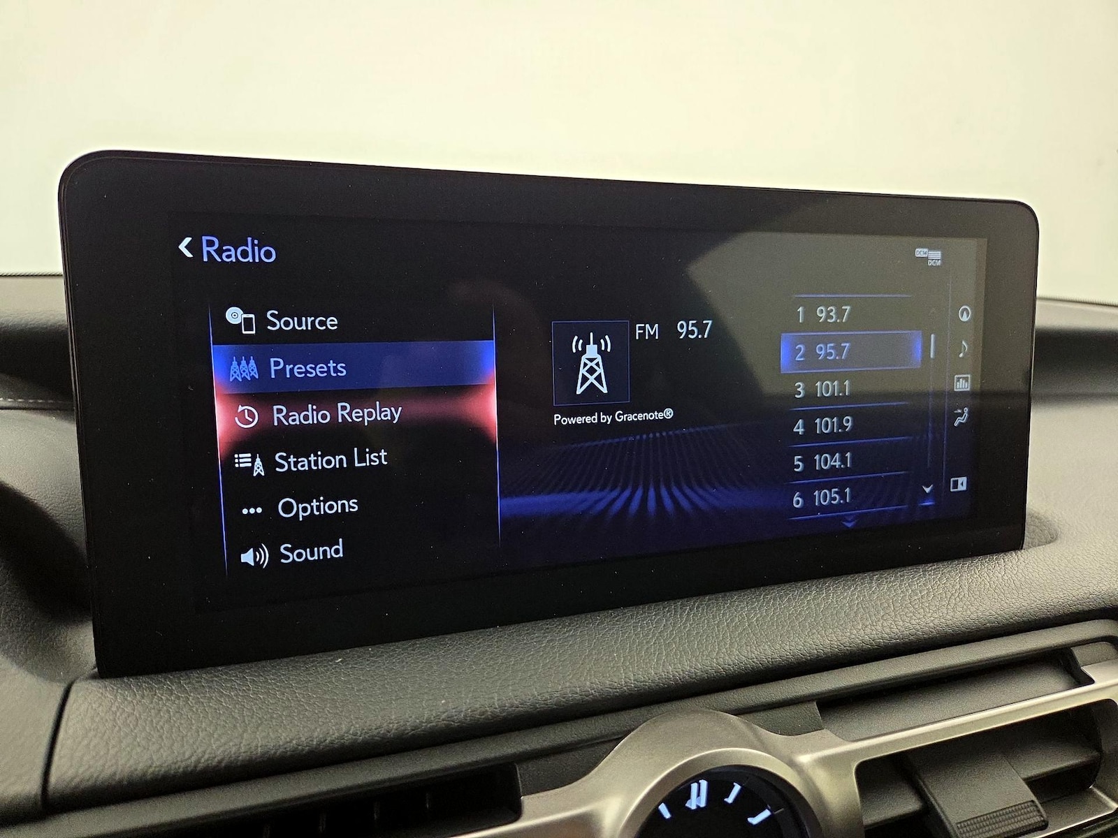 2024 Lexus RC 350 F SPORT - Photo 17