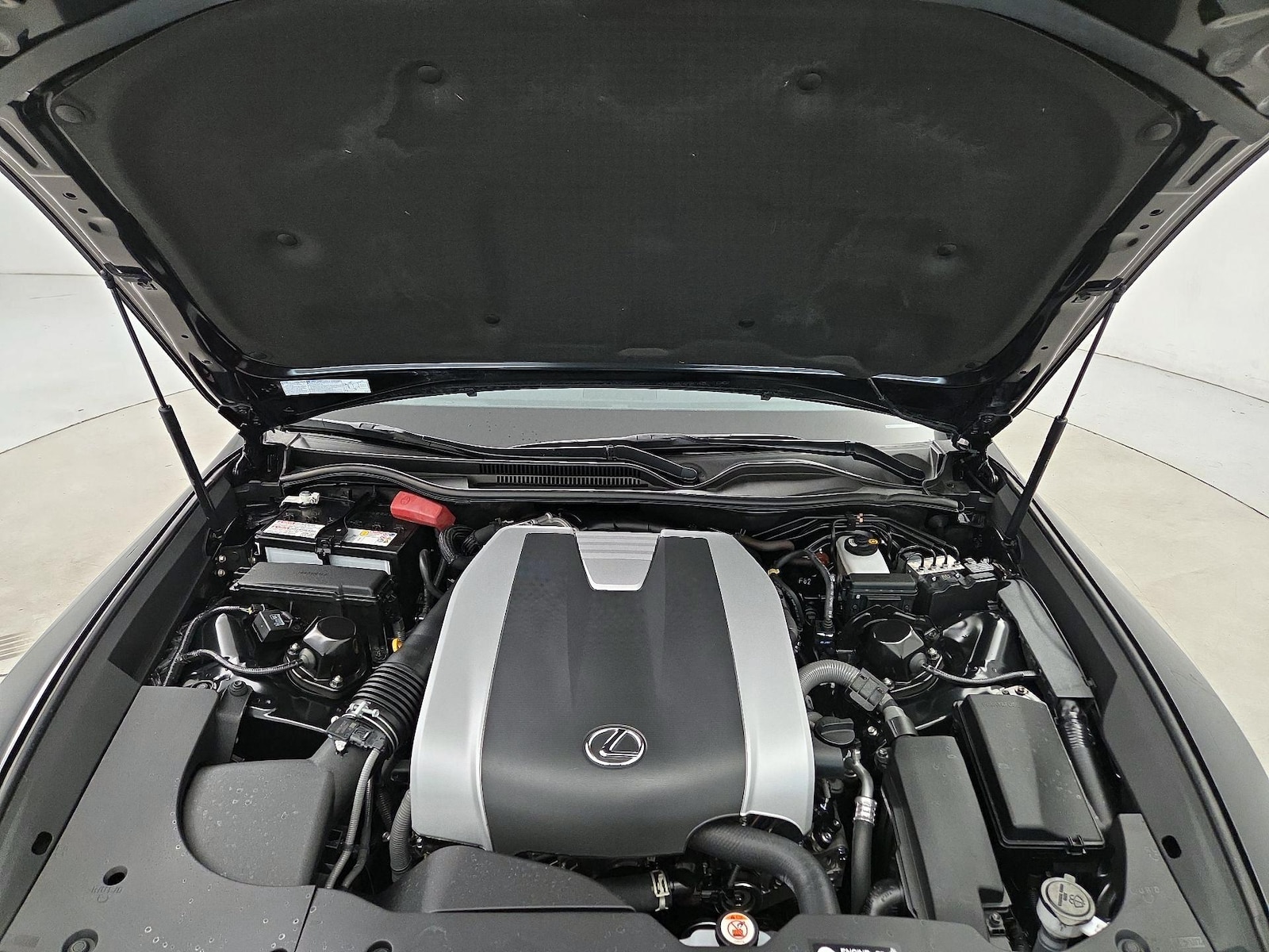 2024 Lexus RC 350 F SPORT - Photo 23