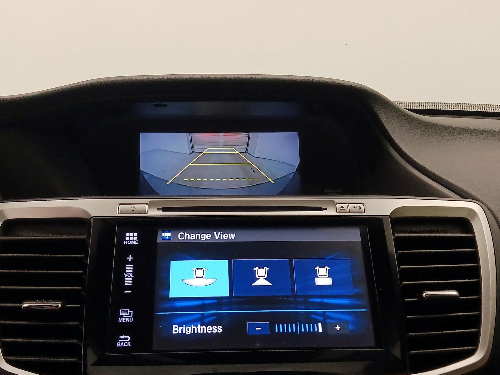 2017 Honda Accord Hybrid EX-L - Photo 15