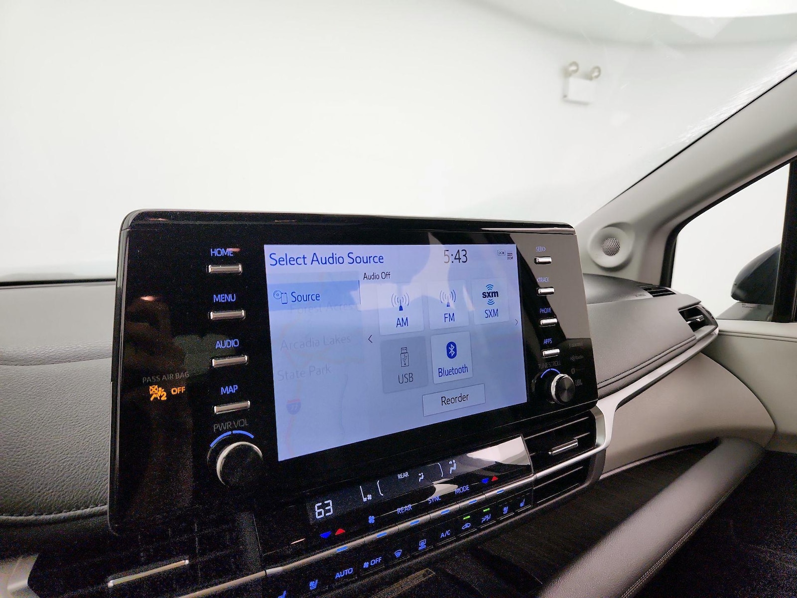 2022 Toyota Sienna Limited - Photo 17