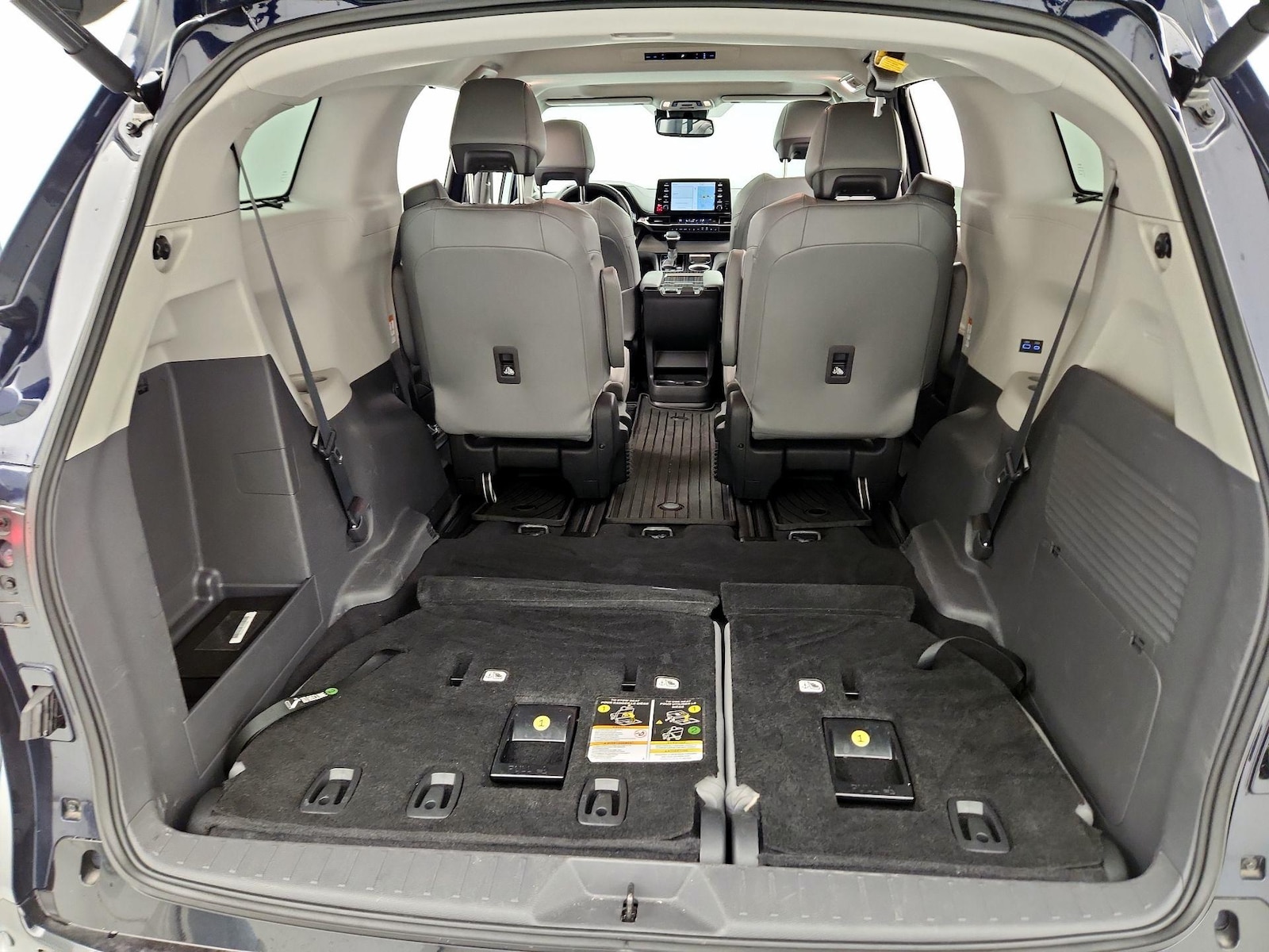 2022 Toyota Sienna Limited - Photo 23