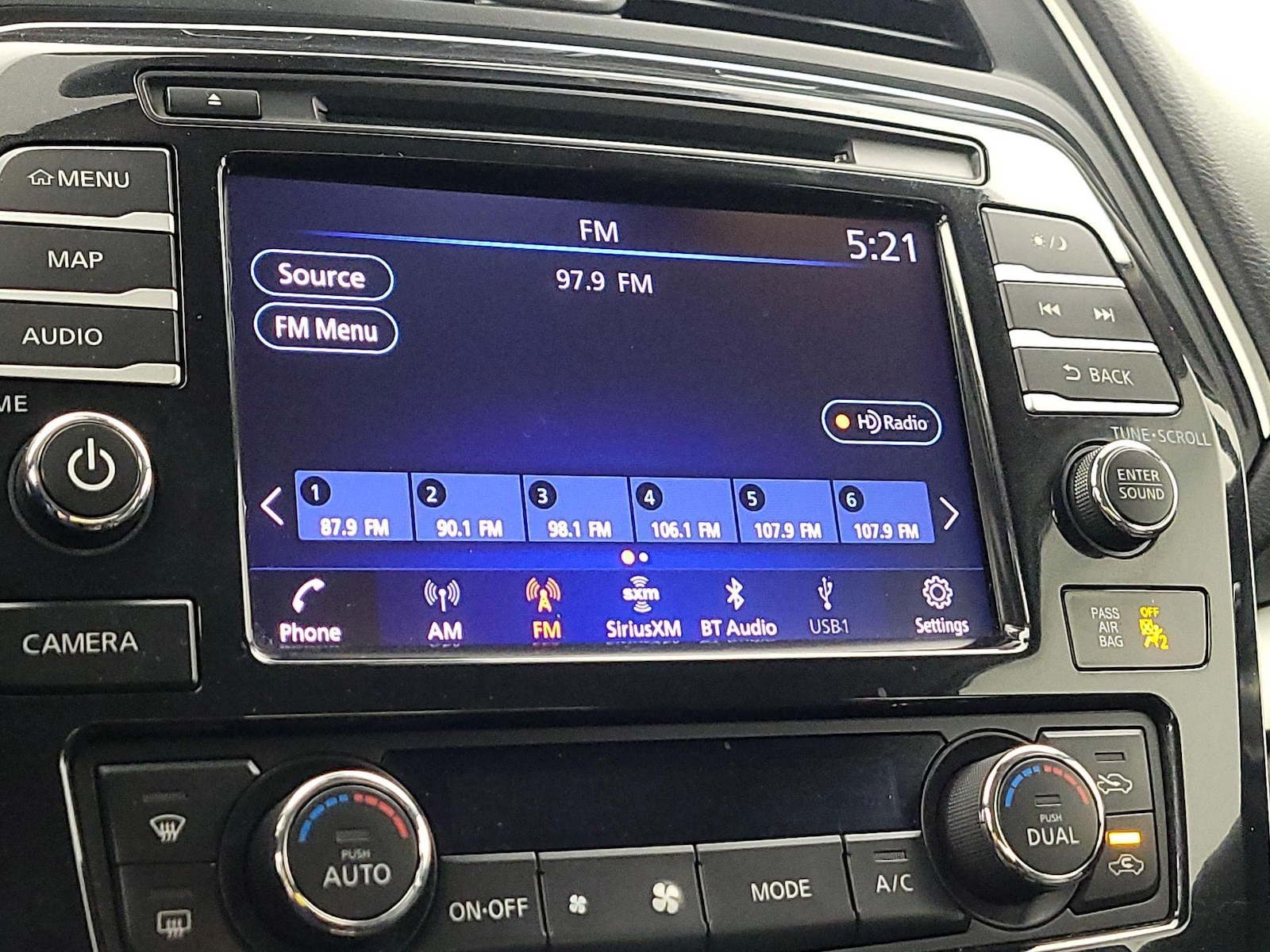 2020 Nissan Maxima SV - Photo 17