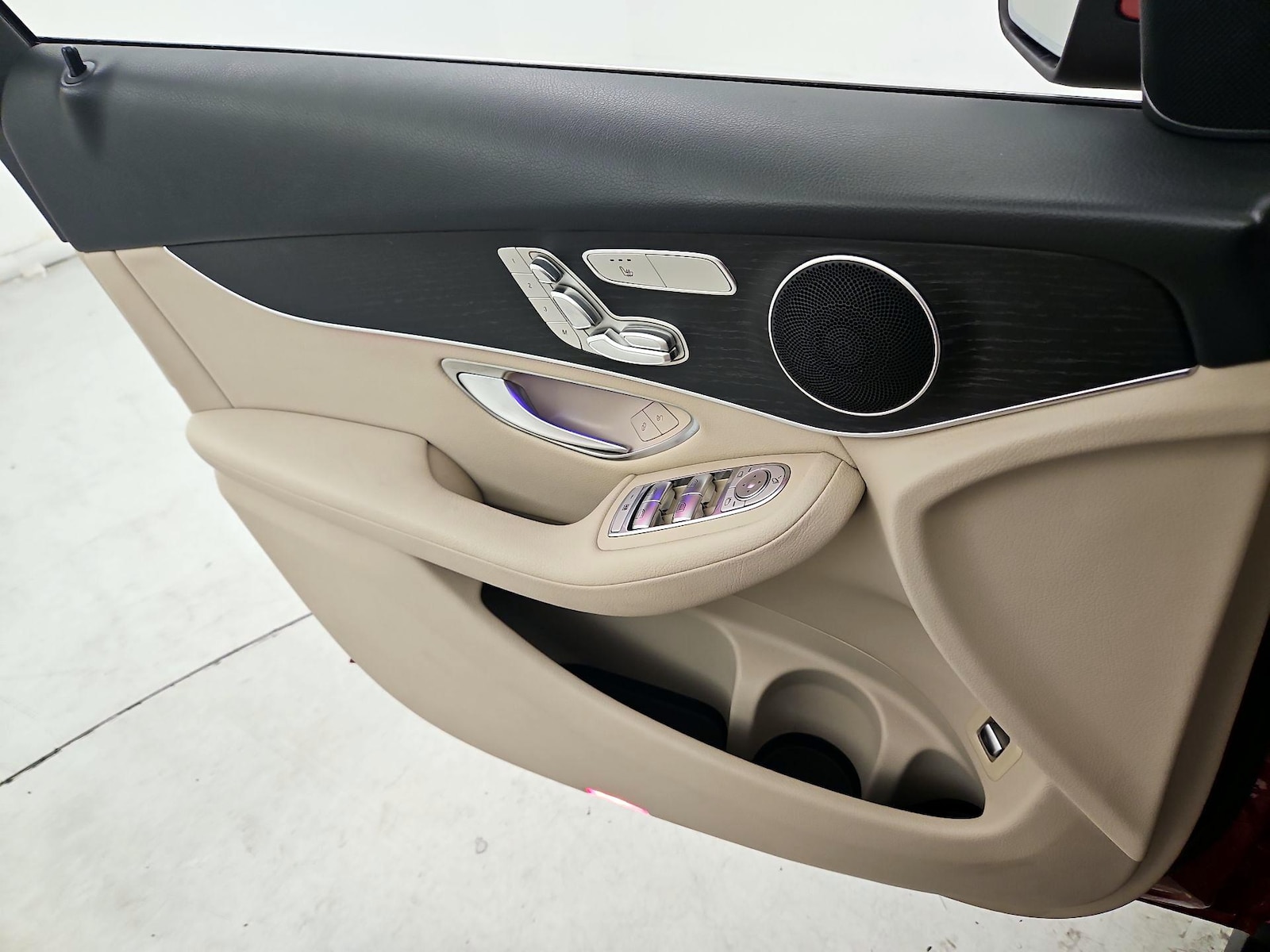 2020 Mercedes-Benz GLC GLC300 - Photo 13