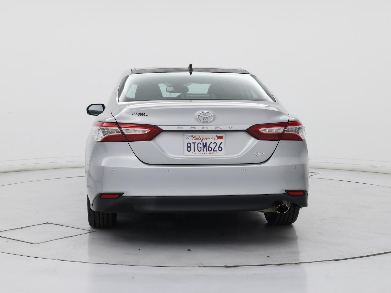 2020 Toyota Camry XLE - Photo 7