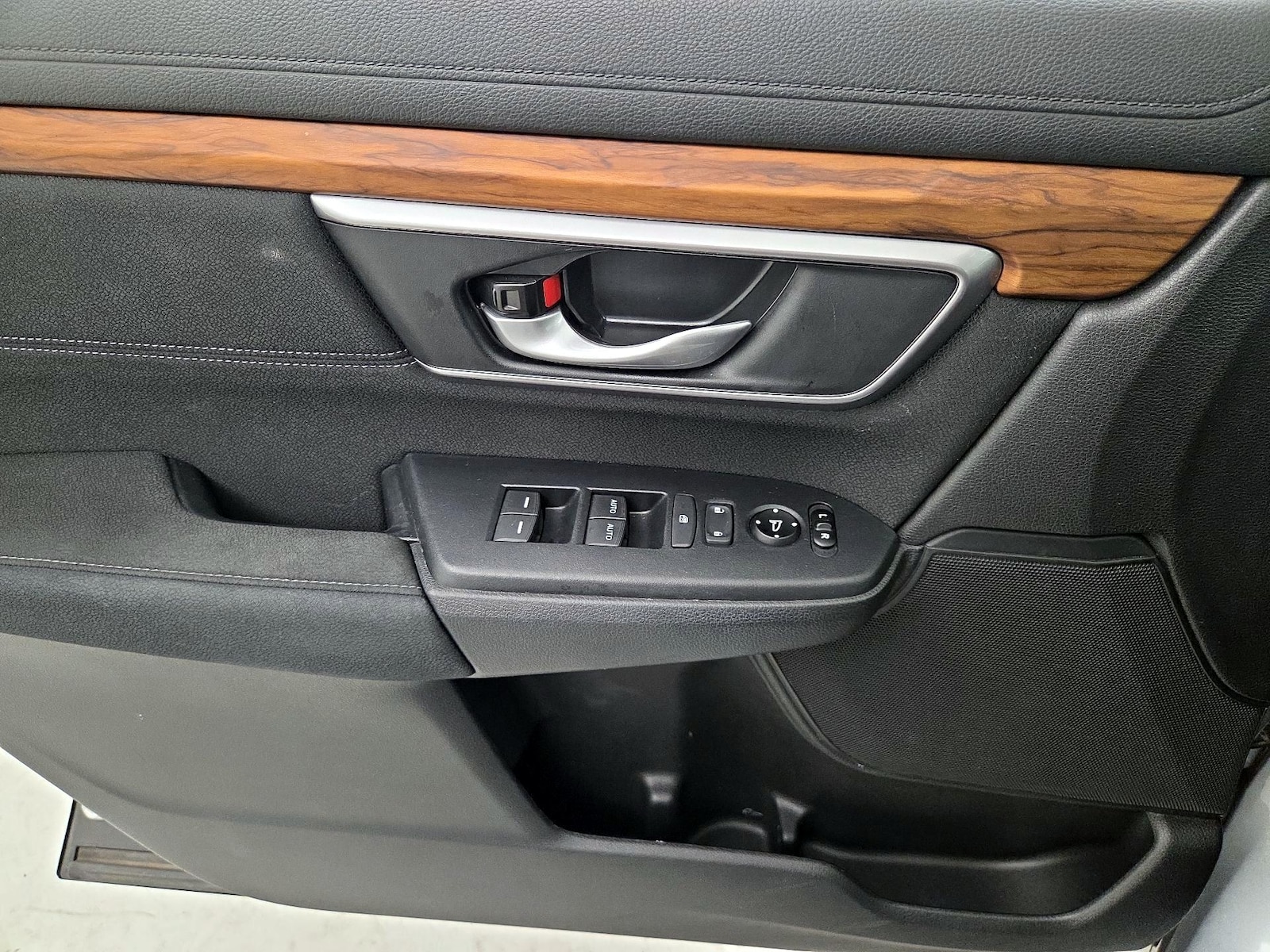 2020 Honda CR-V EX - Photo 11