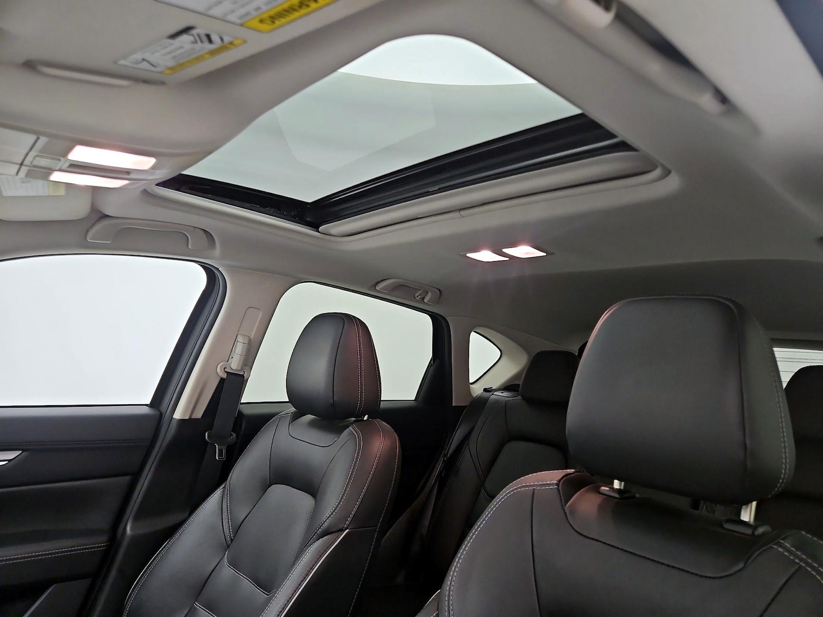 Sunroof(s) & Overhead Airbags