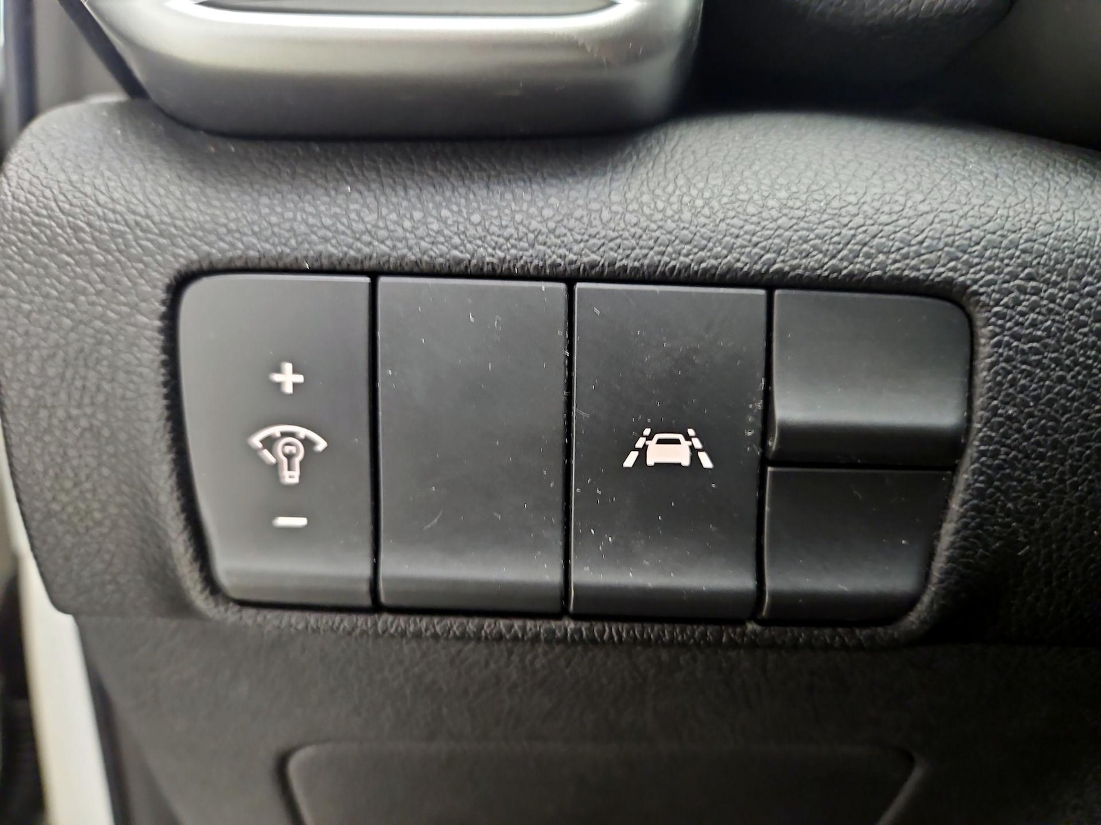 2021 Kia Sportage LX - Photo 14