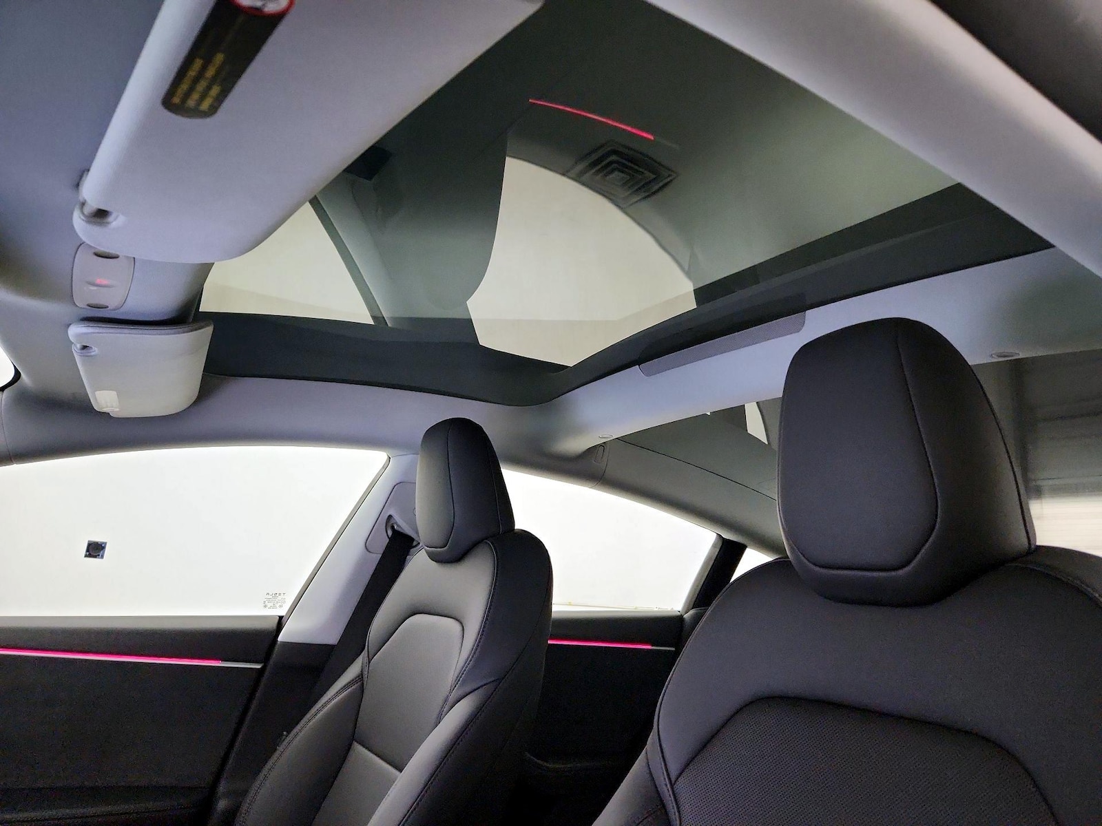 Skylight(s) & Overhead Airbags