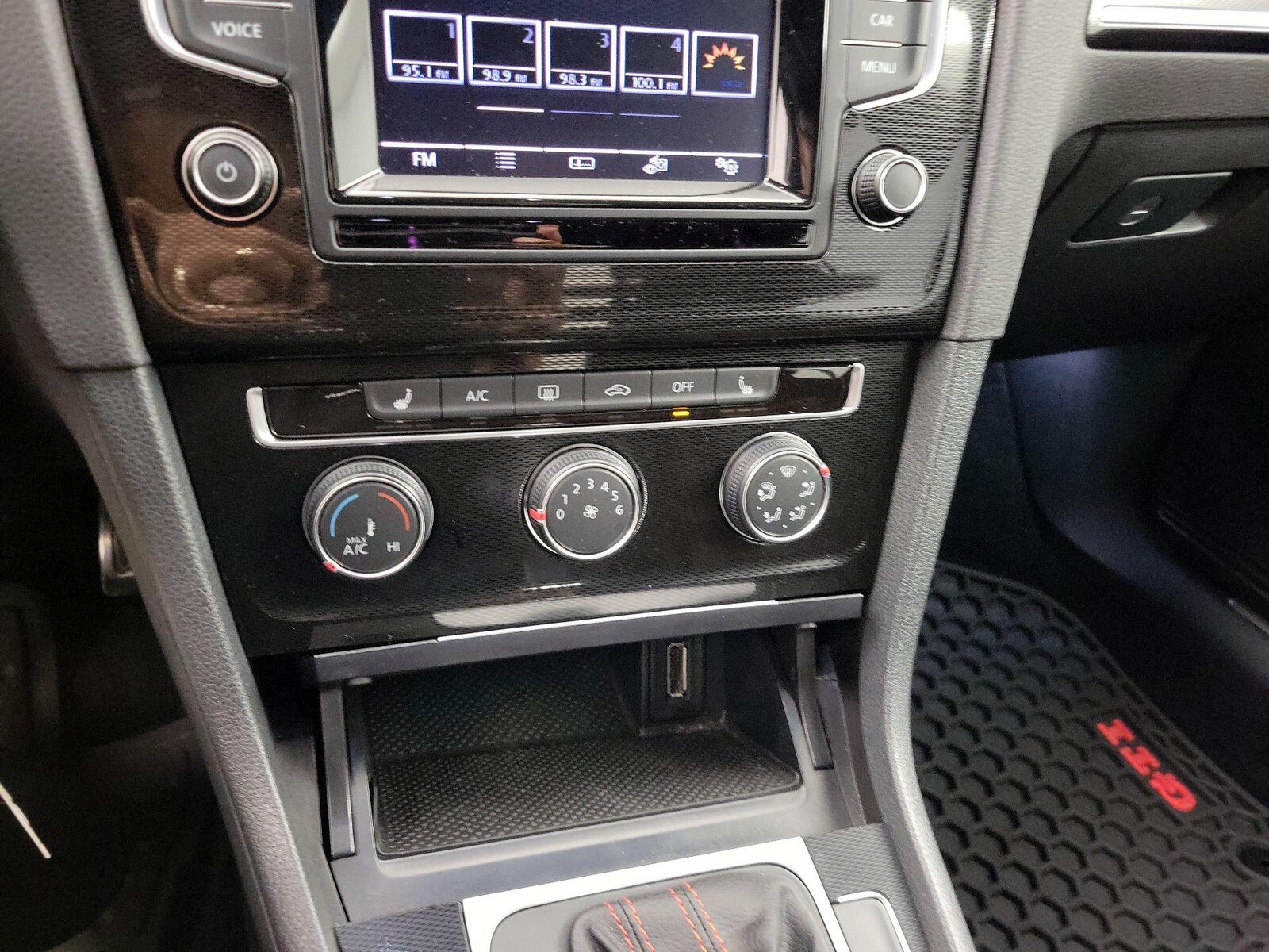 2015 Volkswagen Golf GTI S - Photo 16