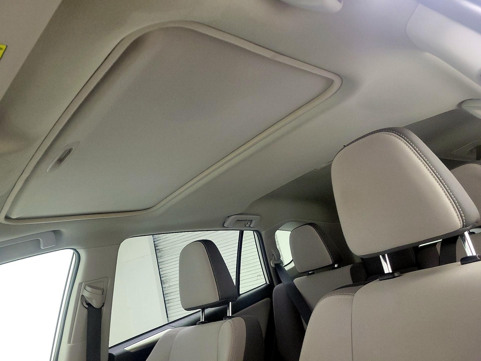 2015 Toyota RAV4 XLE - Photo 20