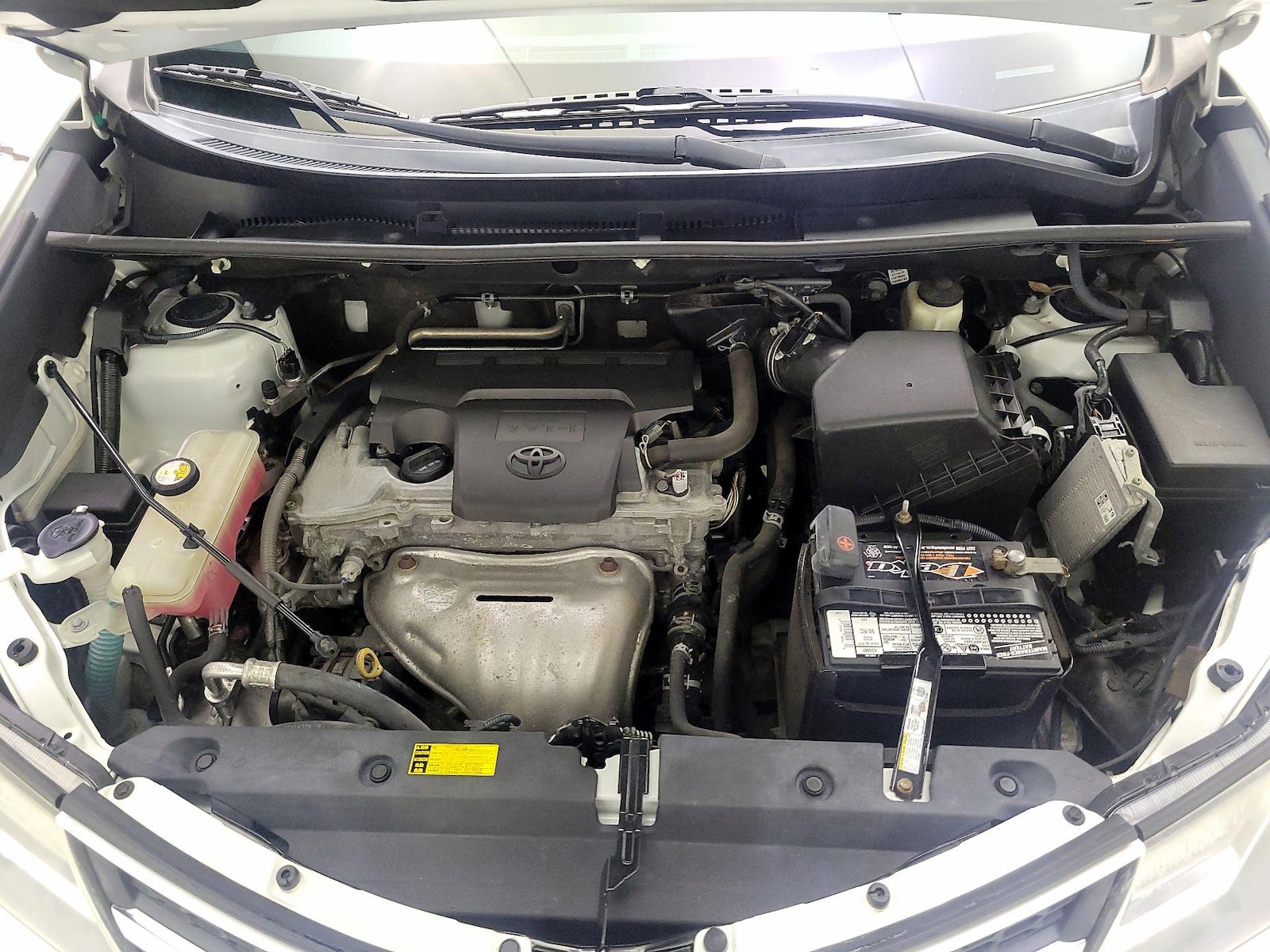 2015 Toyota RAV4 XLE - Photo 23