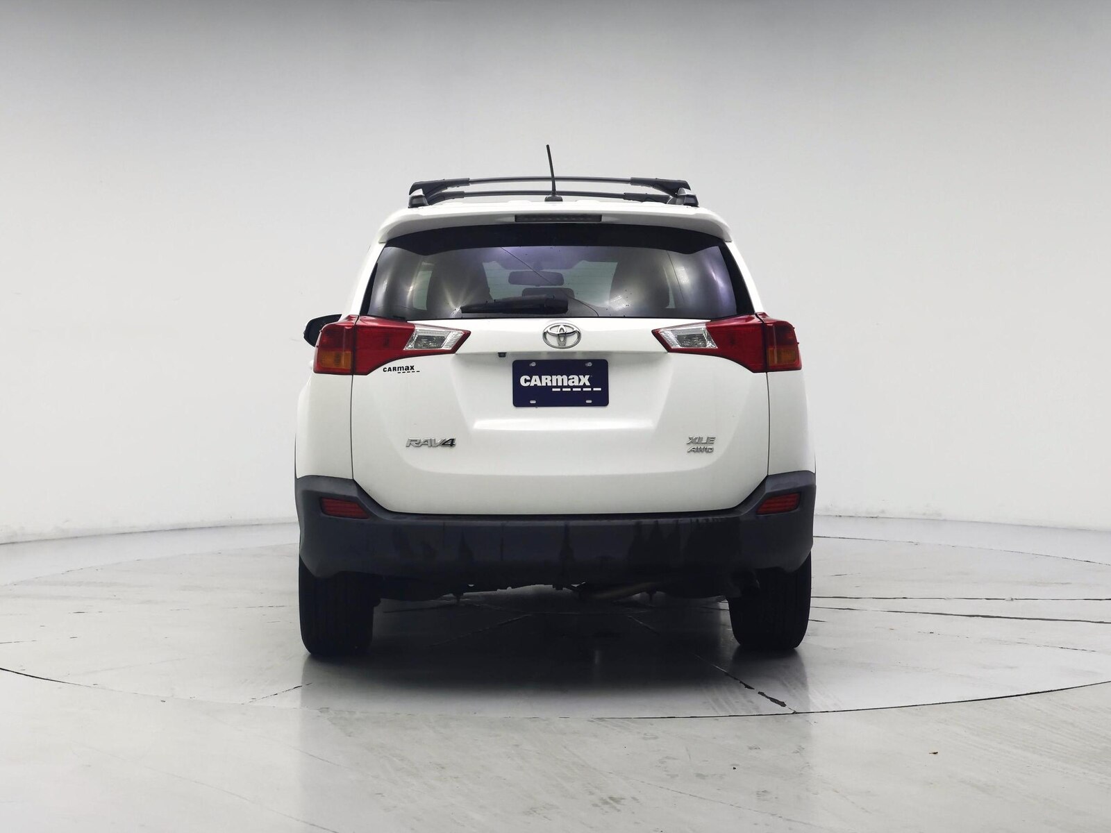 2015 Toyota RAV4 XLE - Photo 7