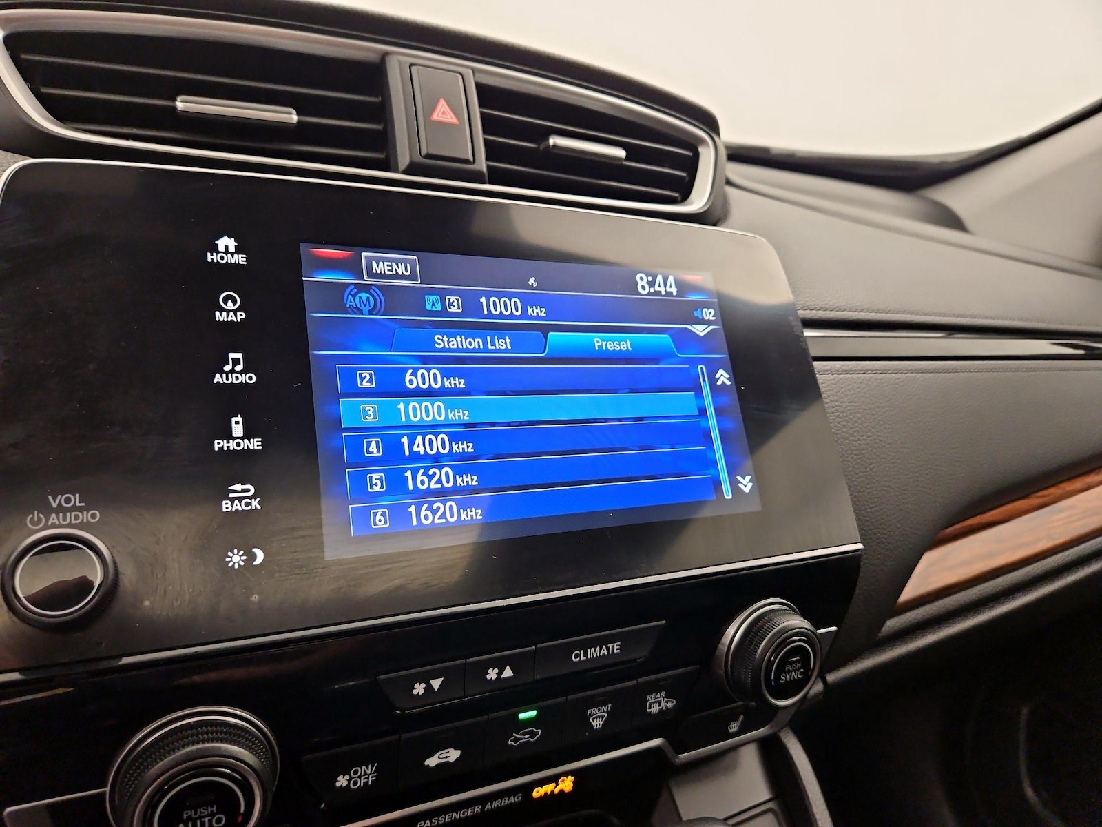 2022 Honda CR-V Touring - Photo 17