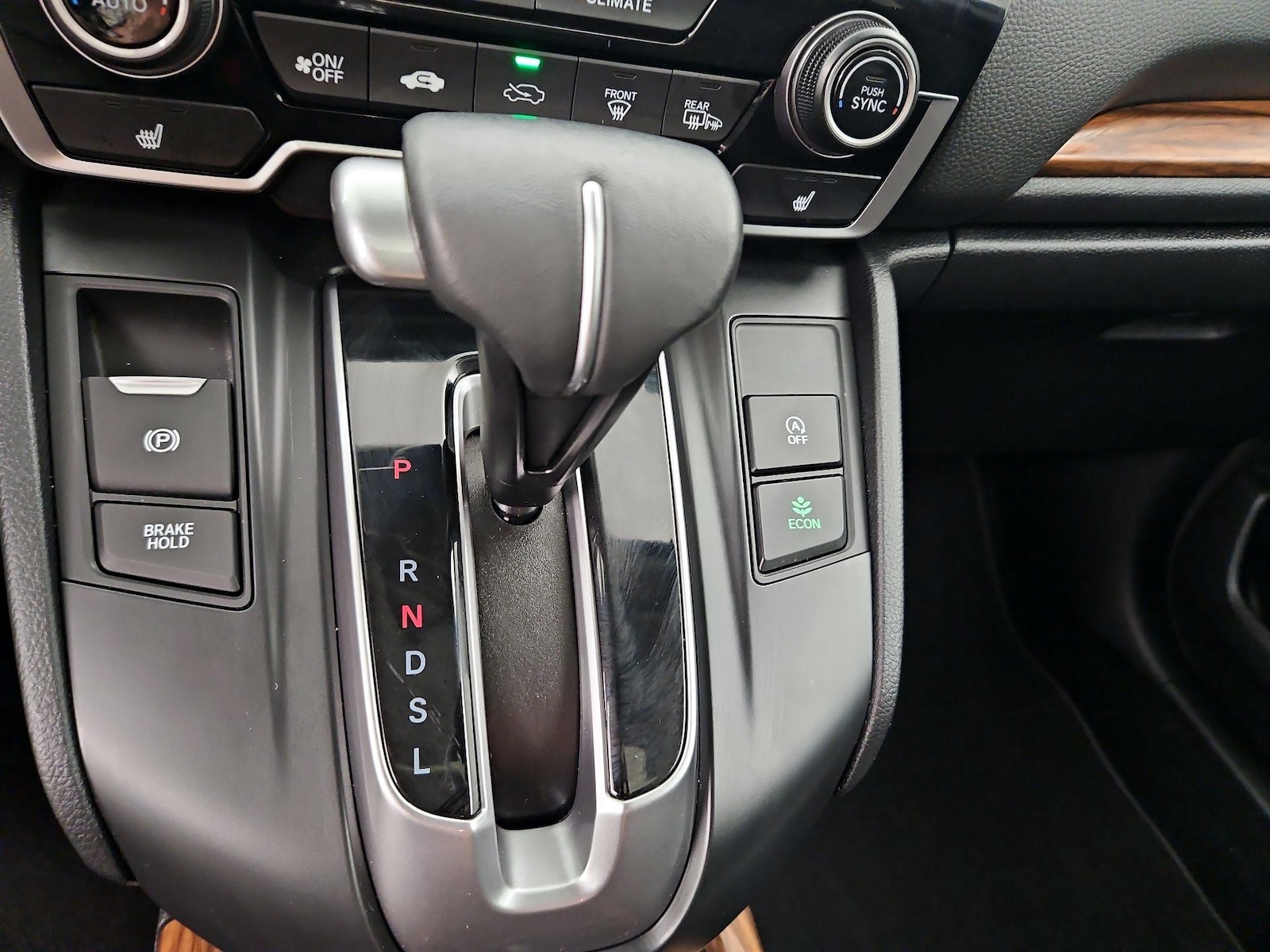 2022 Honda CR-V Touring - Photo 19