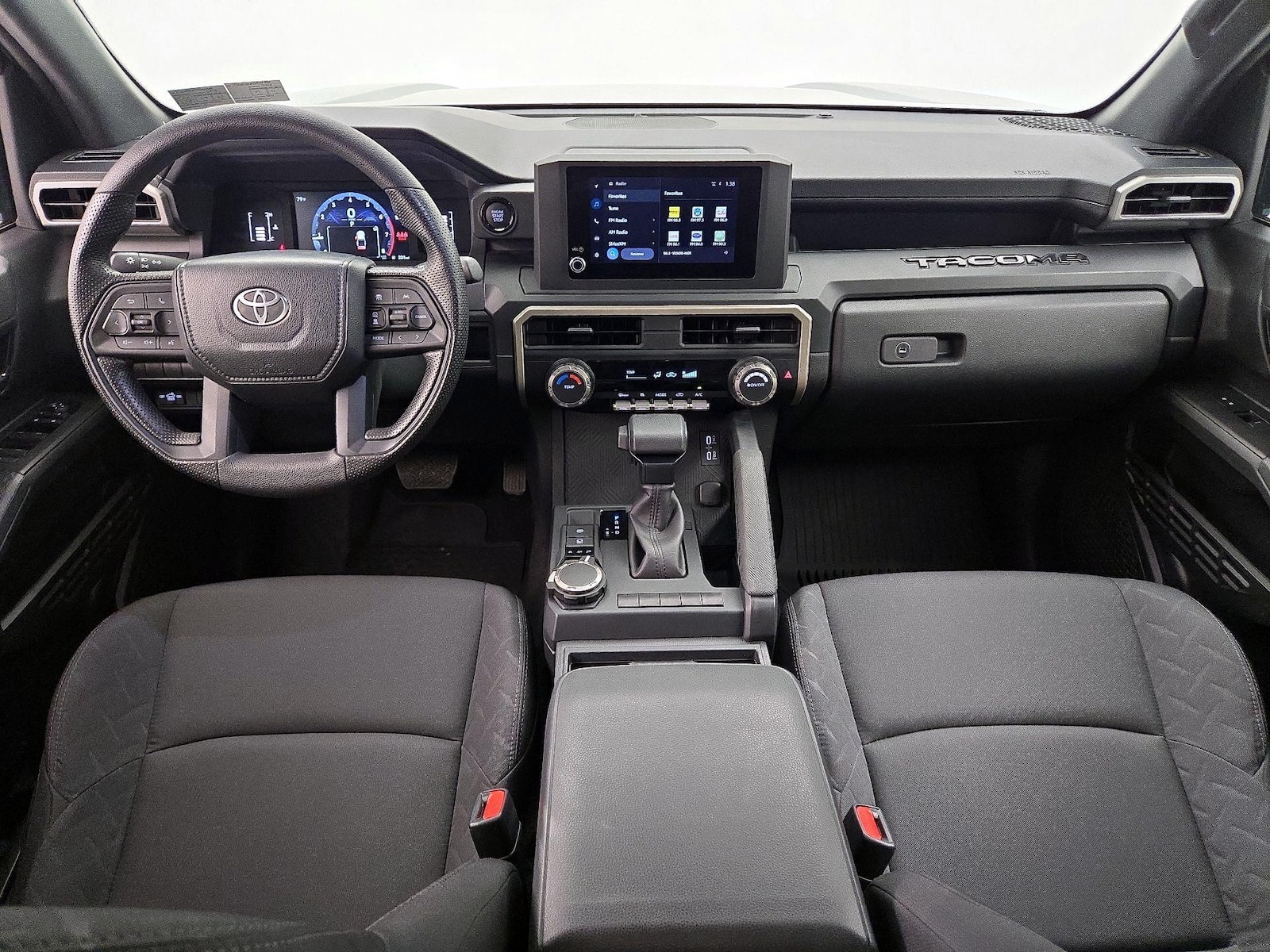 2024 Toyota Tacoma SR - Photo 10