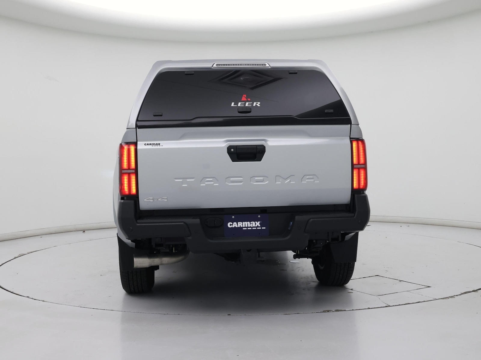 2024 Toyota Tacoma SR - Photo 7