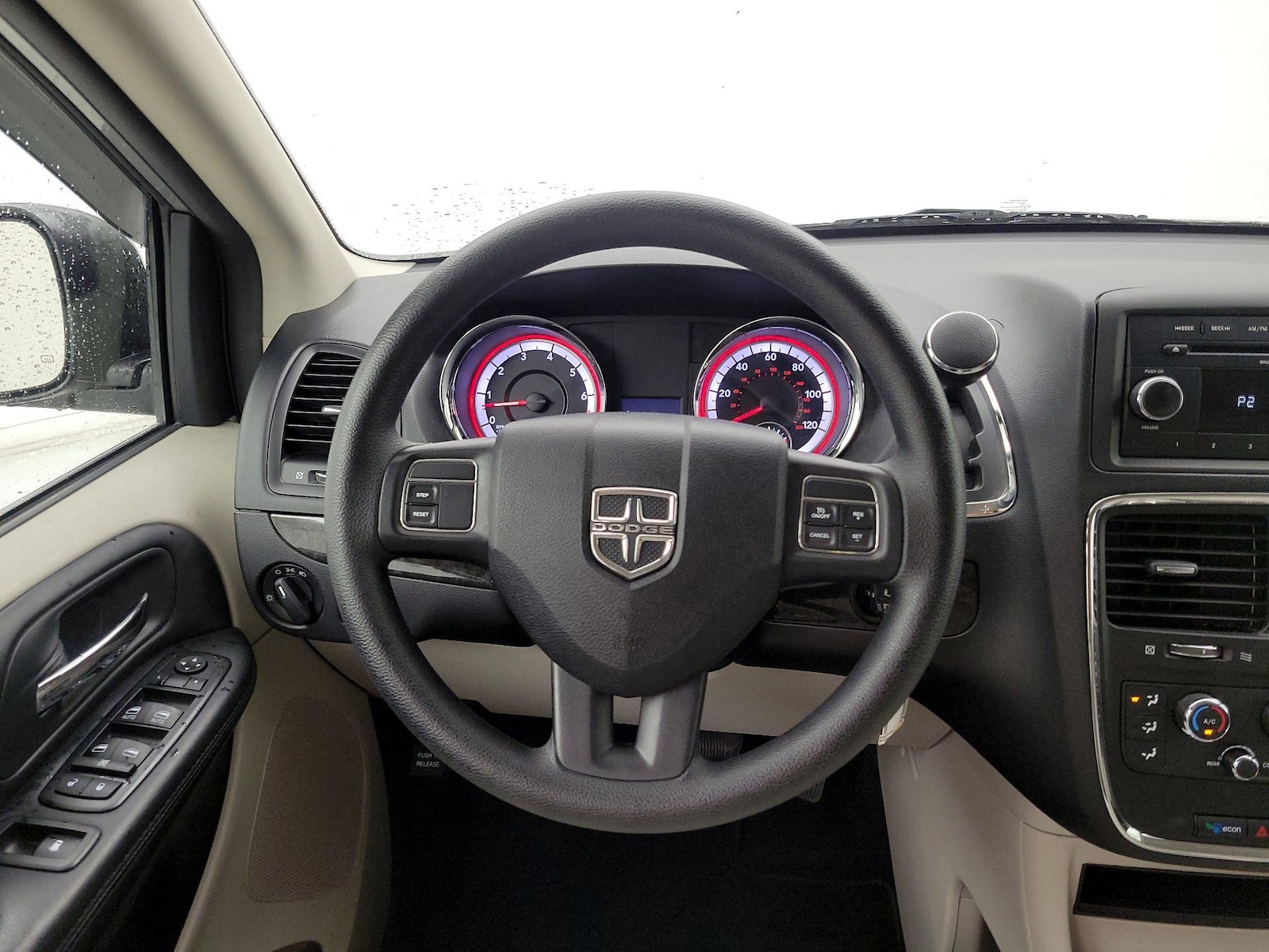 2015 Dodge Grand Caravan SXT - Photo 11