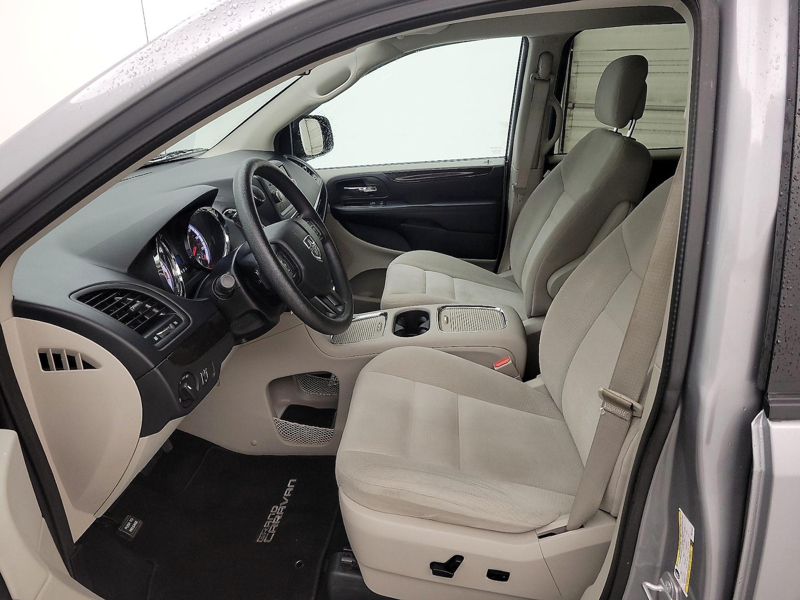 2015 Dodge Grand Caravan SXT - Photo 12