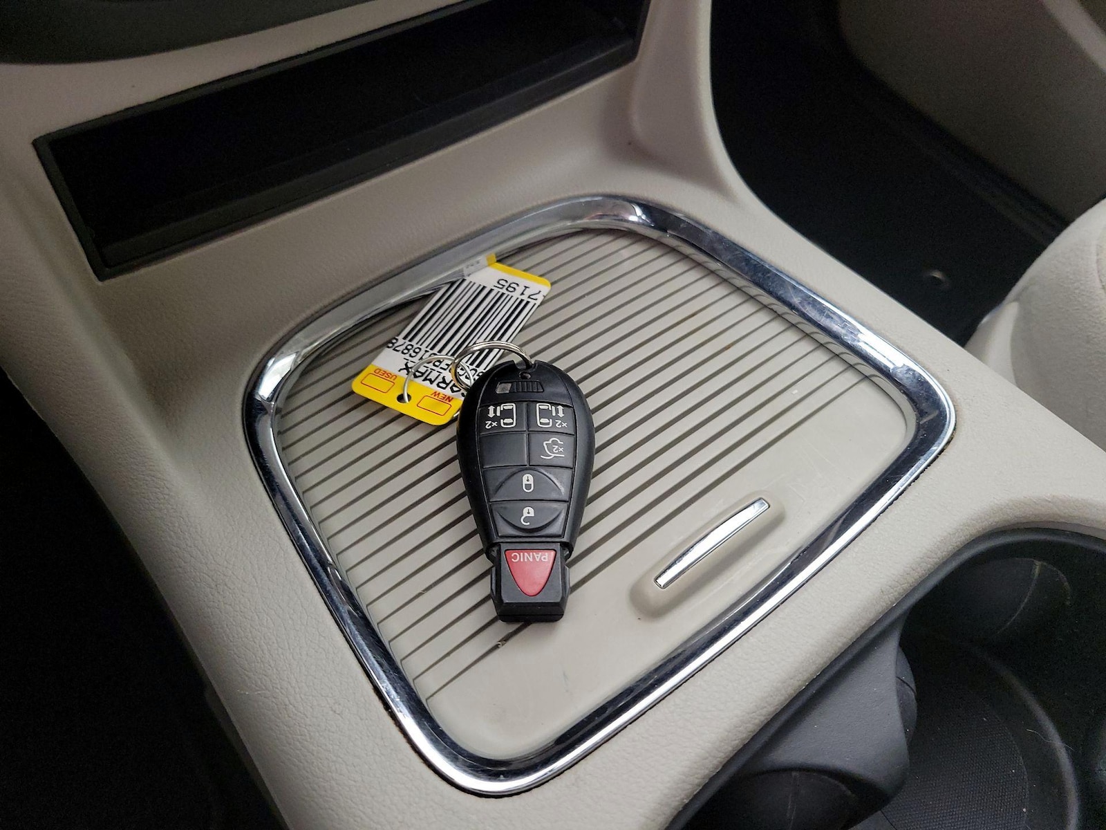 2015 Dodge Grand Caravan SXT - Photo 21