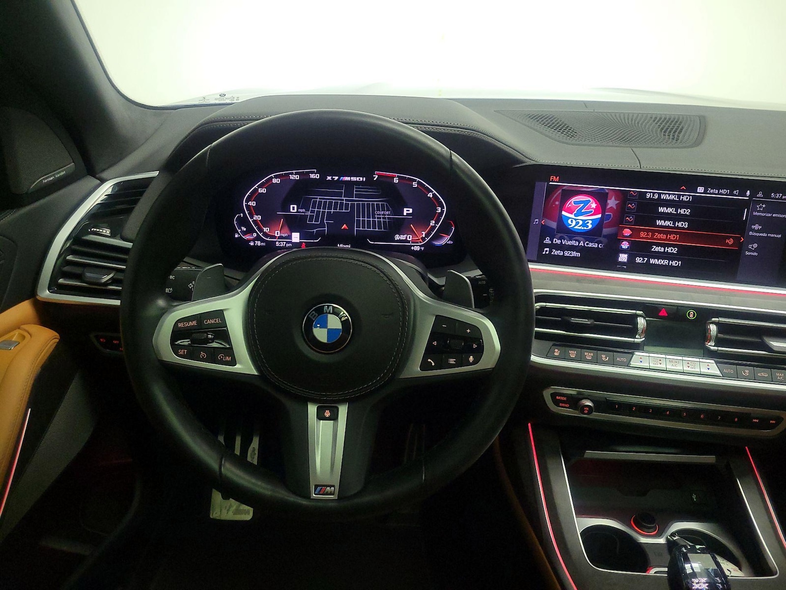 2022 BMW X7 M50i - Photo 11