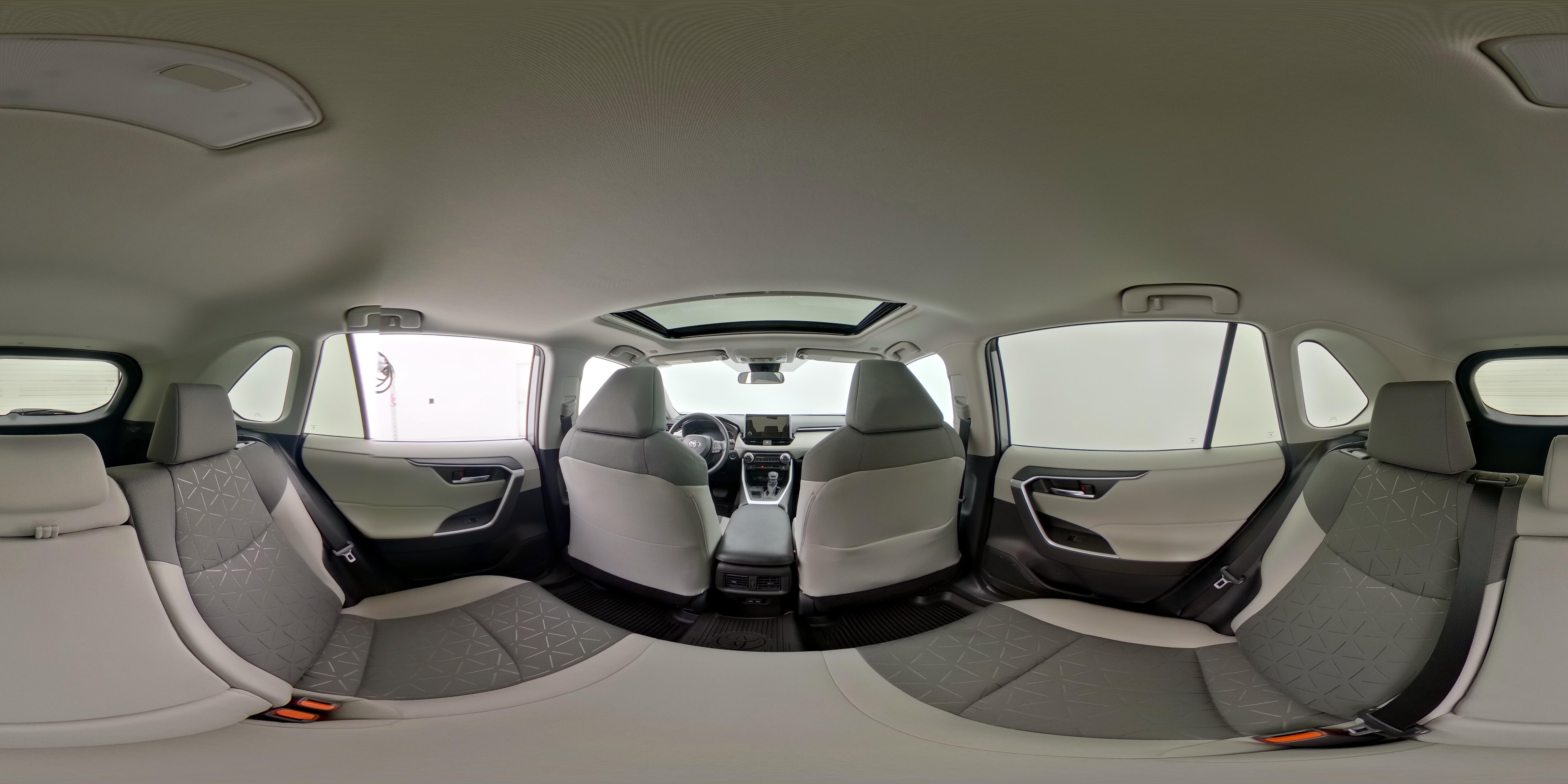 2025 Toyota RAV4 XLE - Photo 26