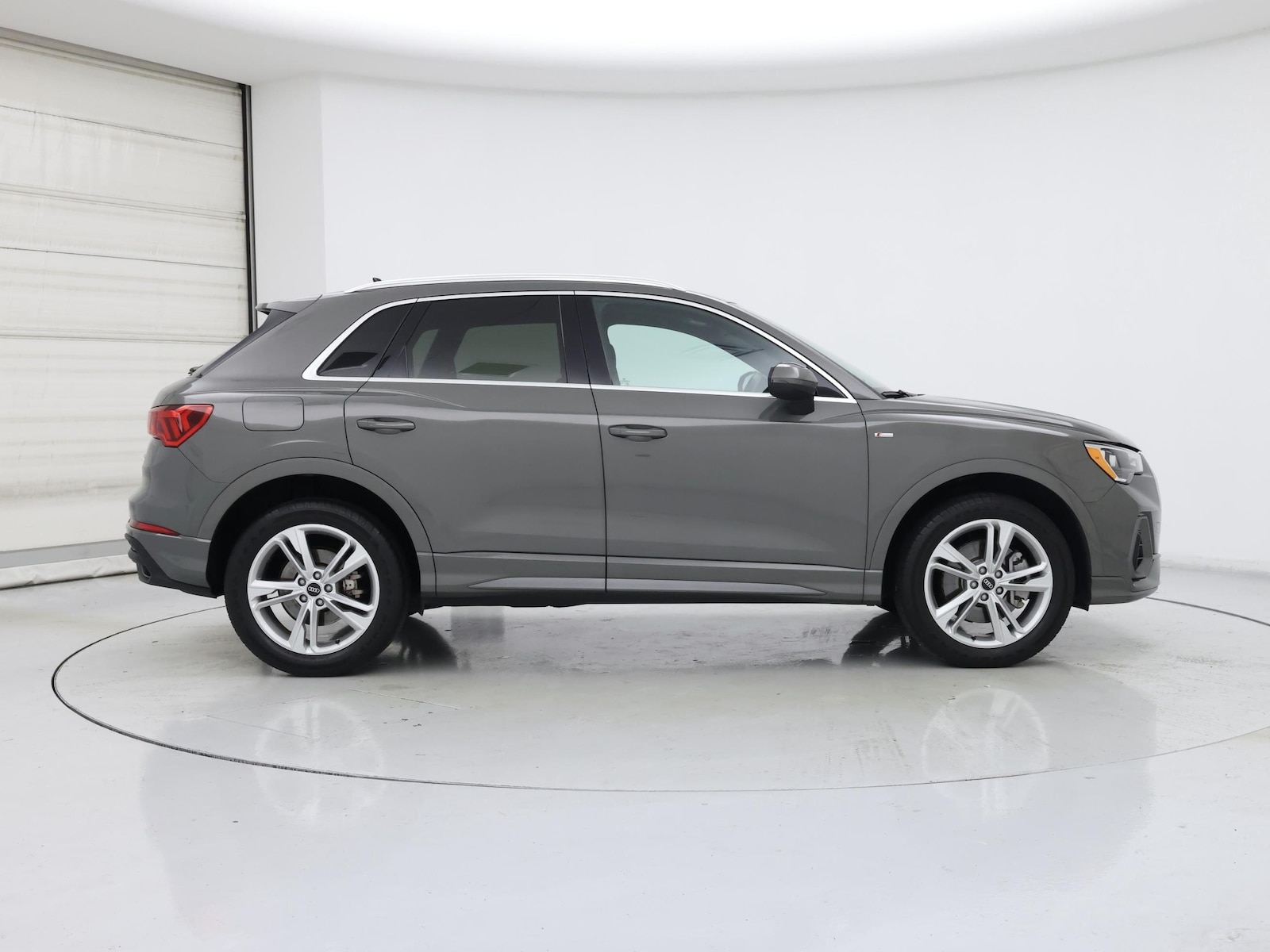 2022 Audi Q3 S Line Premium - Photo 8